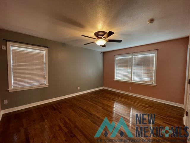 2901 Axtell Drive