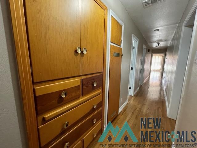 2901 Axtell Drive
