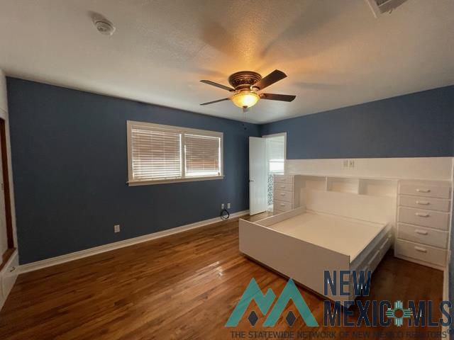 2901 Axtell Drive