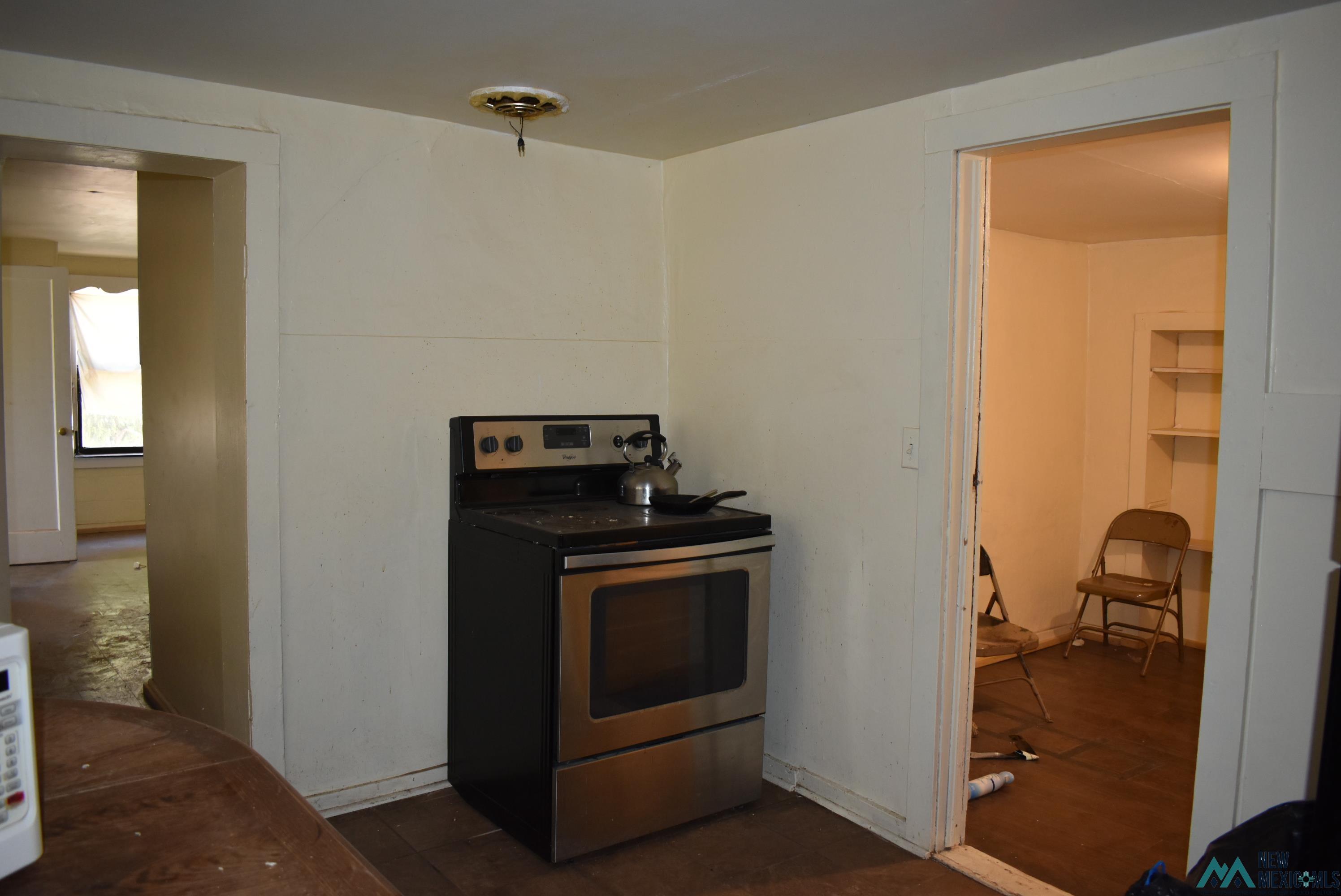 501 S Sixth Street