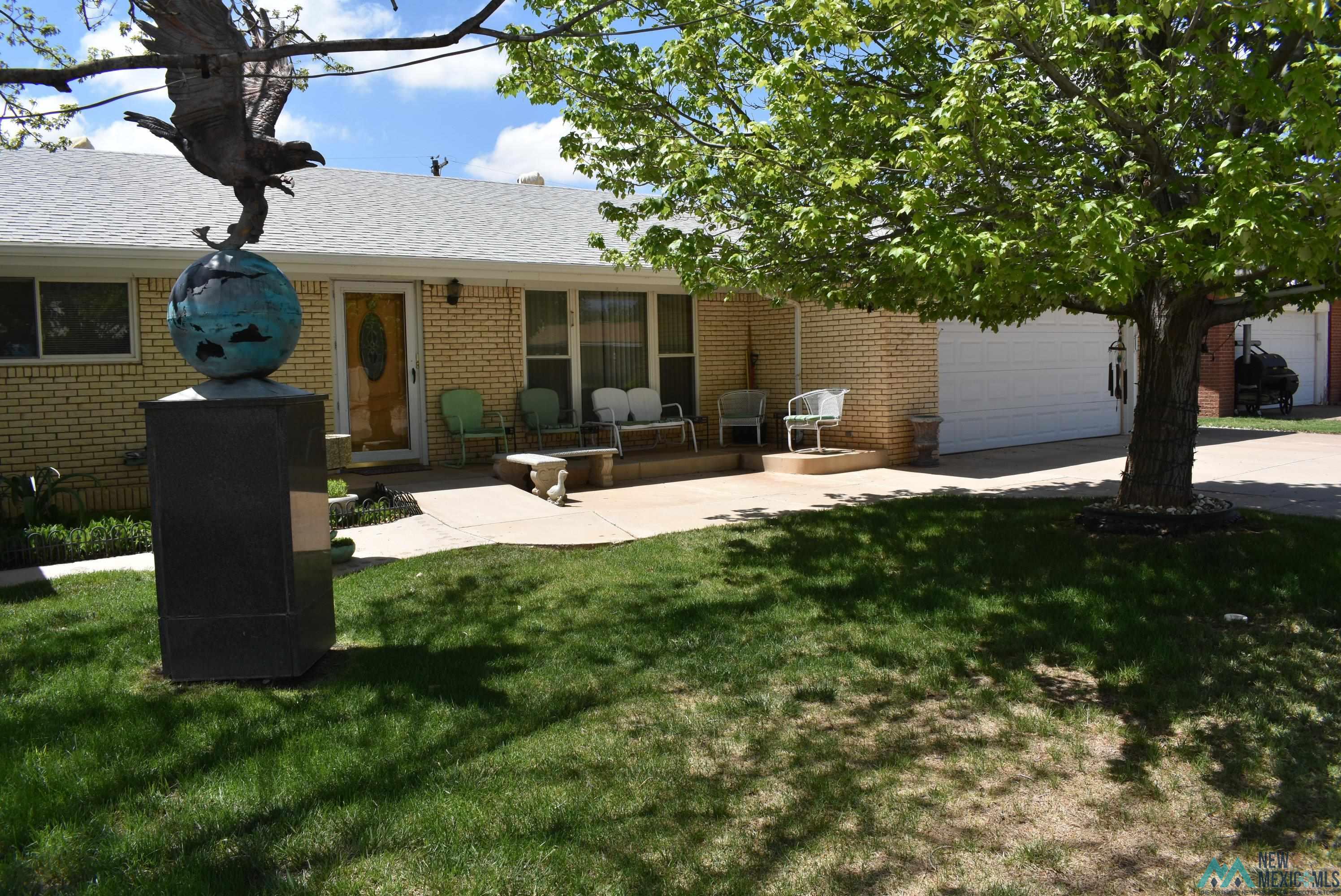 300 Cactus Drive