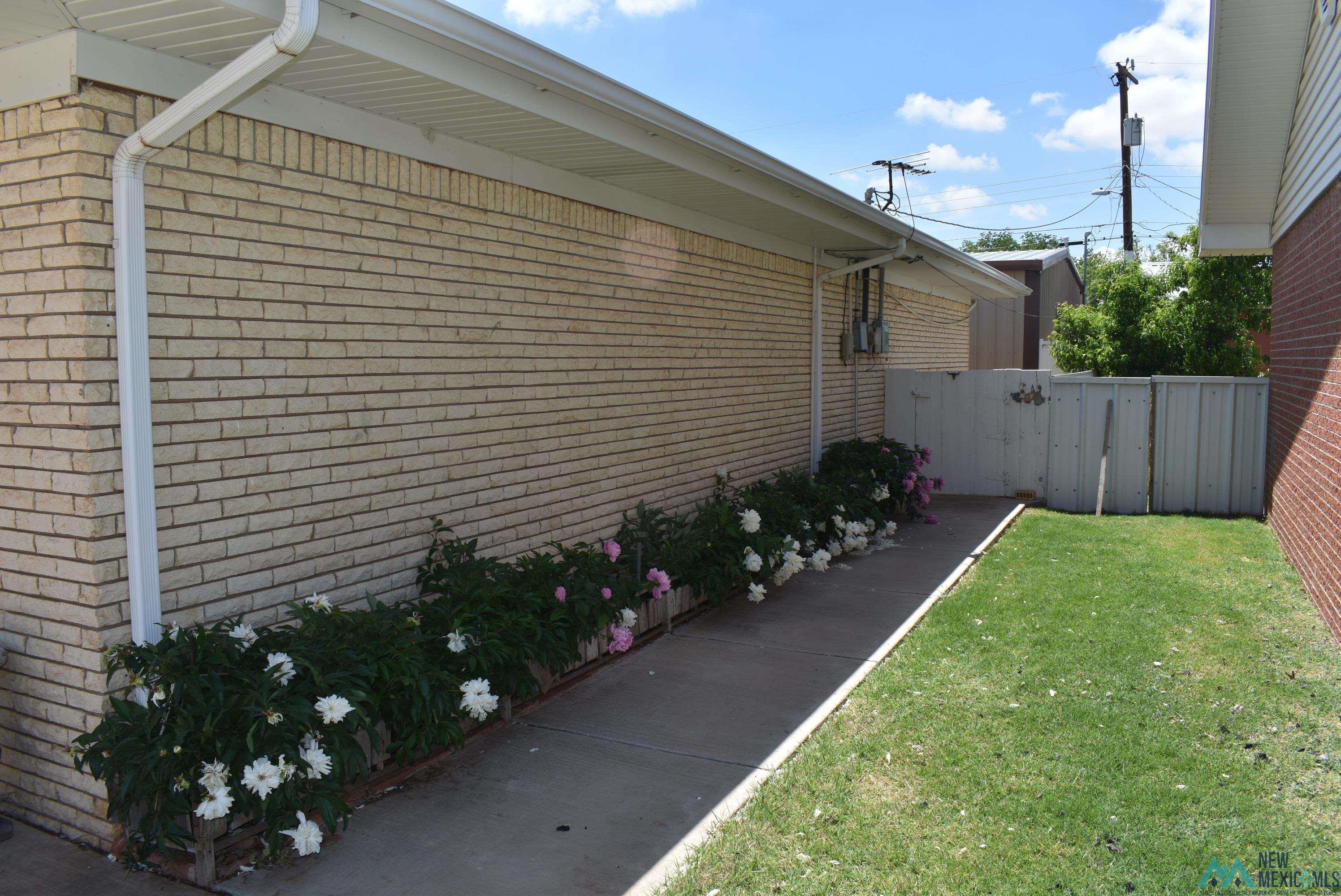 300 Cactus Drive