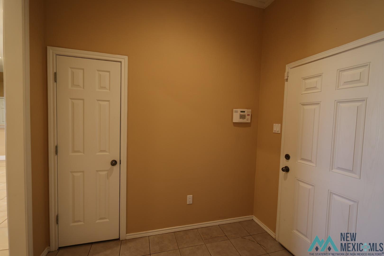 1713 Tiffani Lane