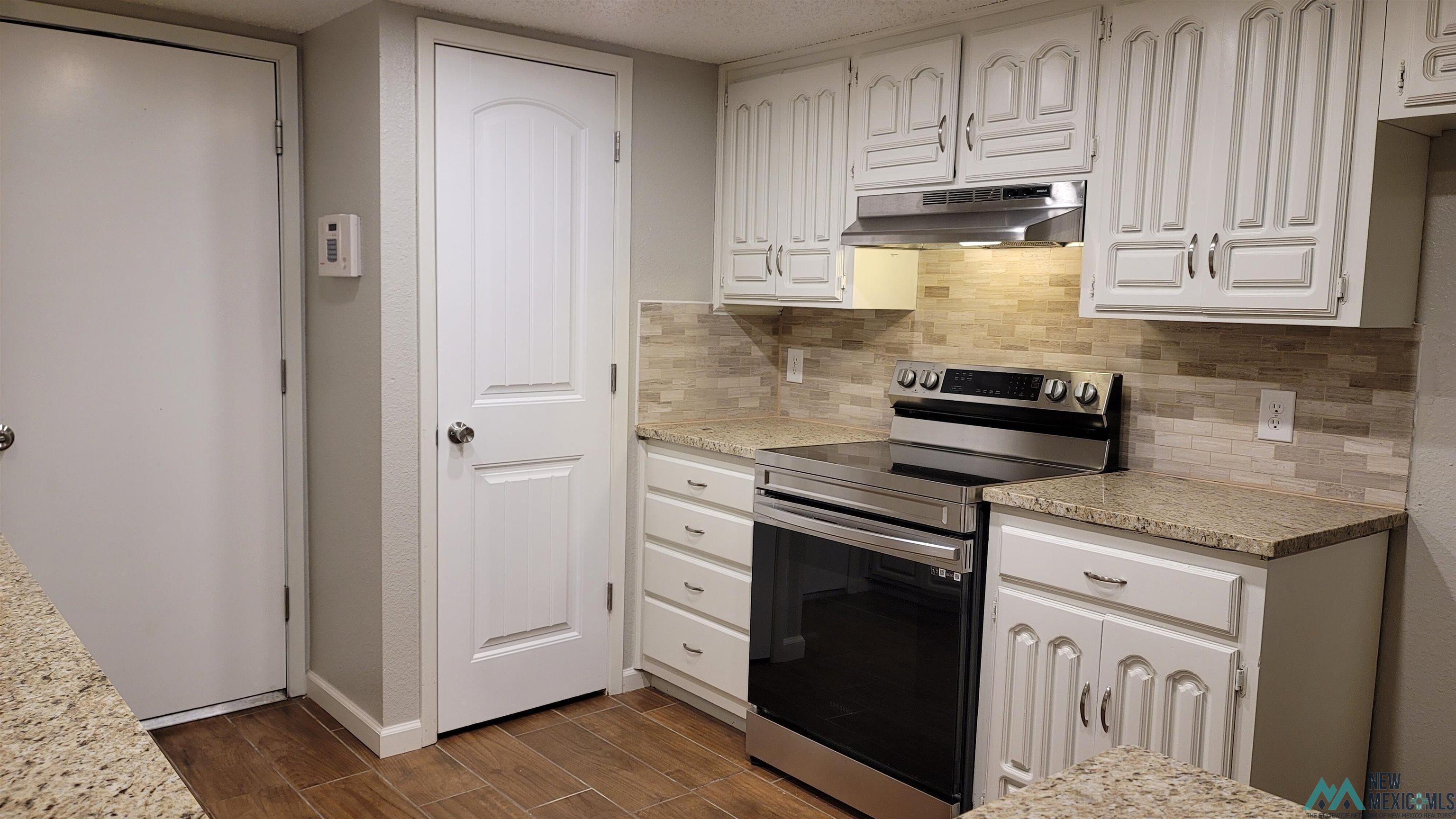 1725 Arcineiga Drive