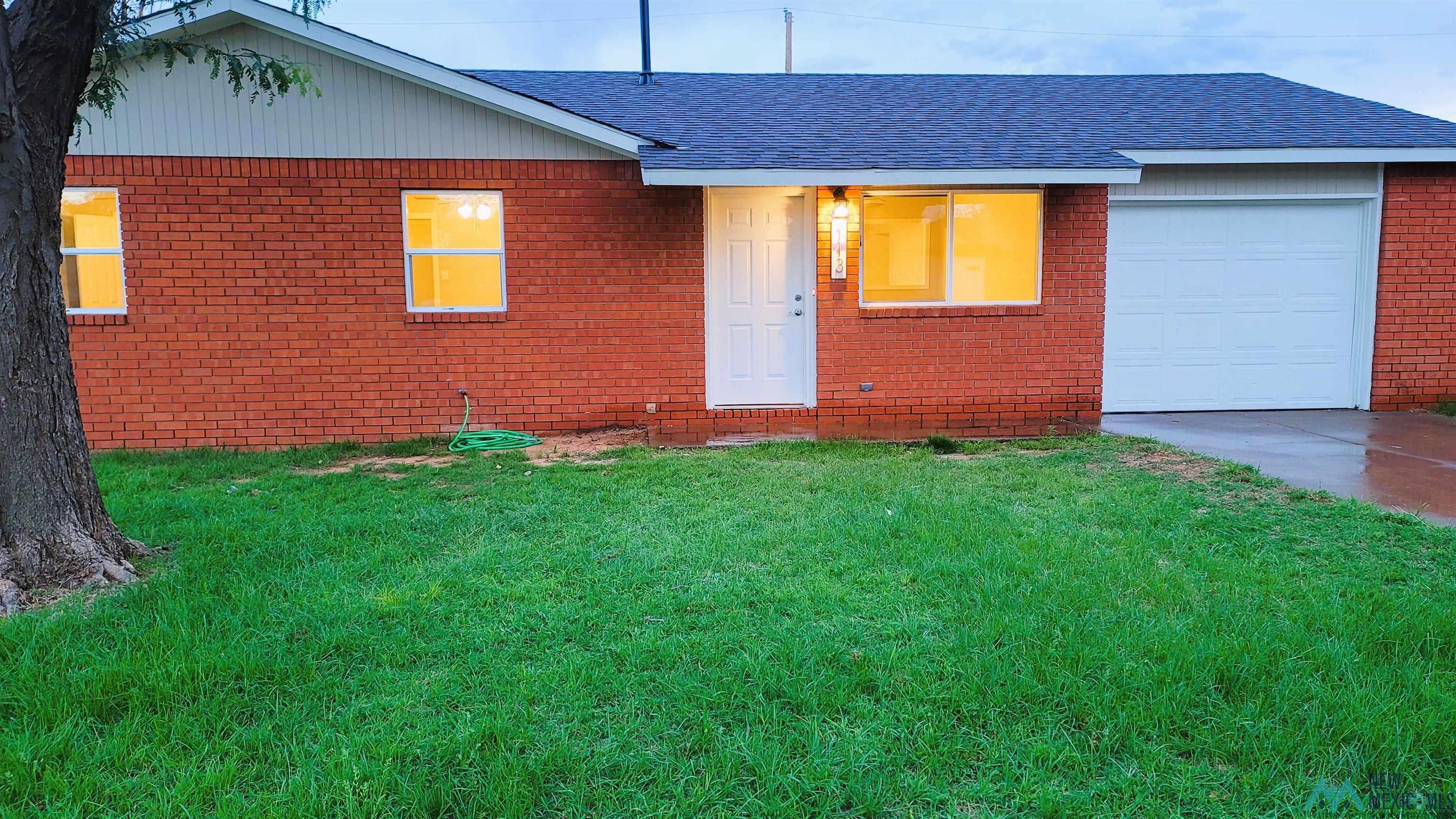 113 Western Court