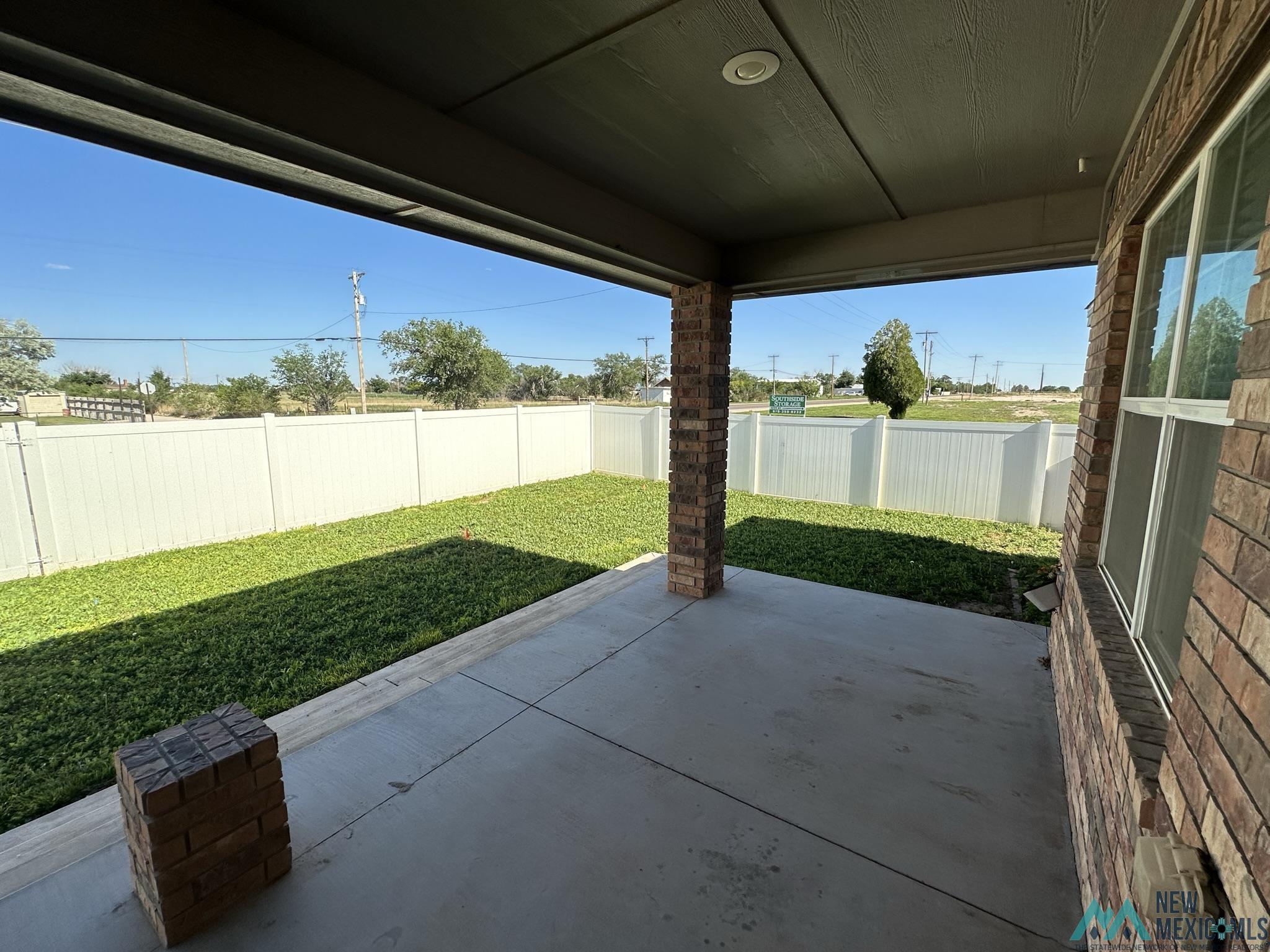 2131 Mockingbird Lane