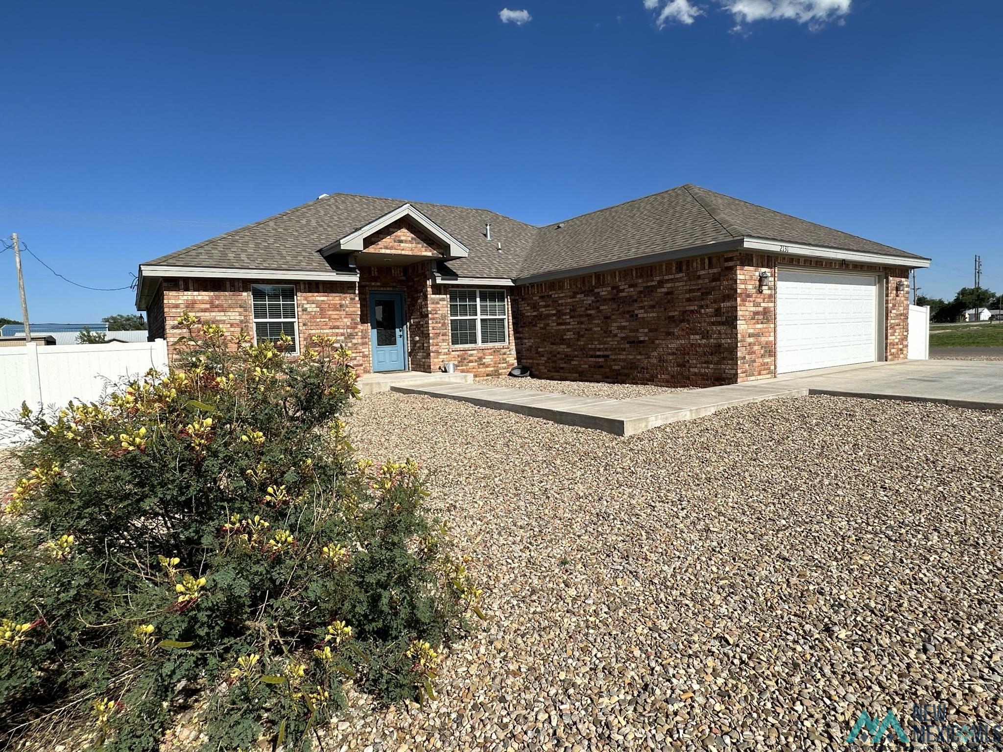 2131 Mockingbird Lane