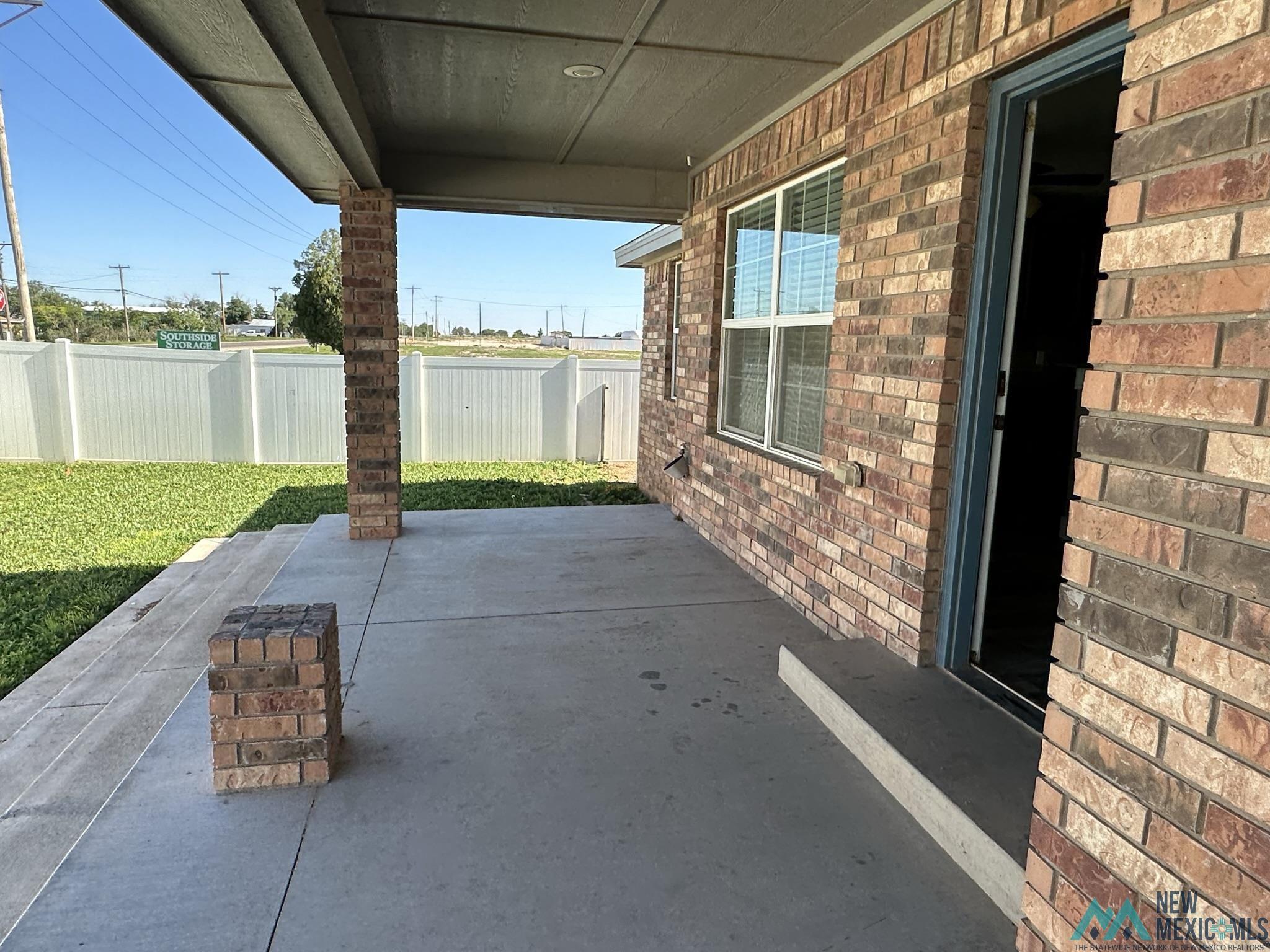 2131 Mockingbird Lane