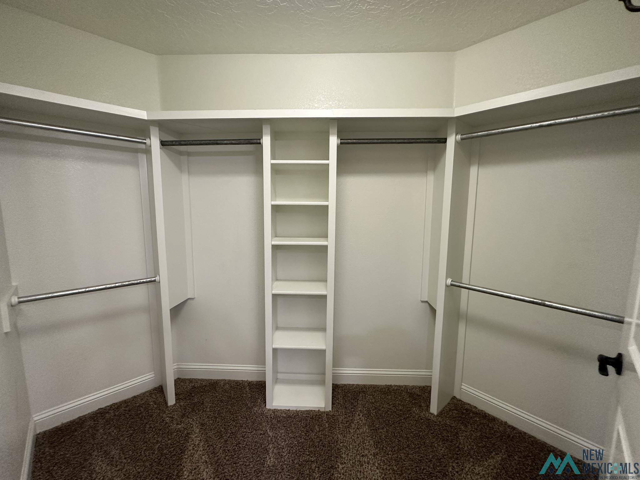 2131 Mockingbird Lane