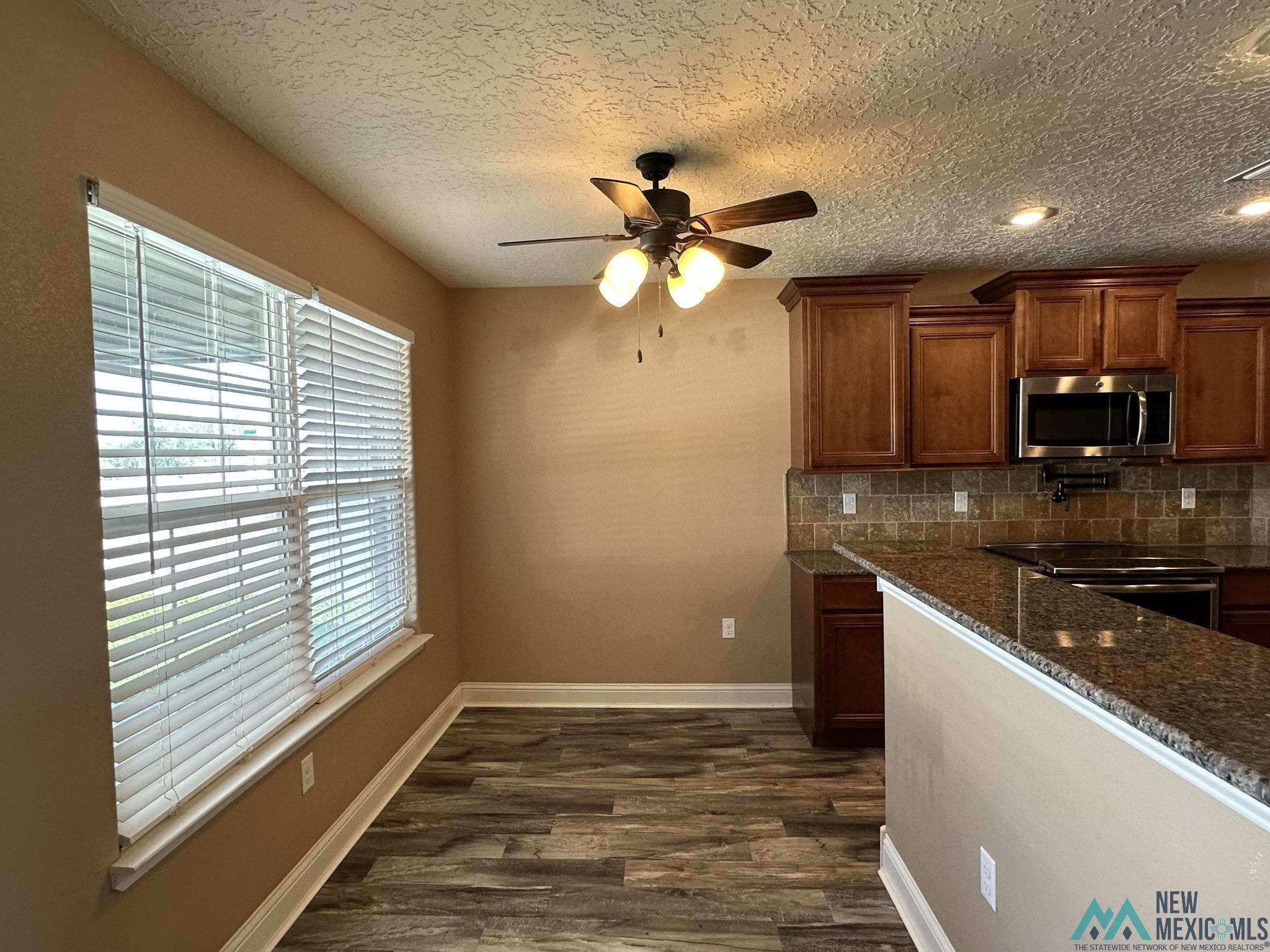 2131 Mockingbird Lane