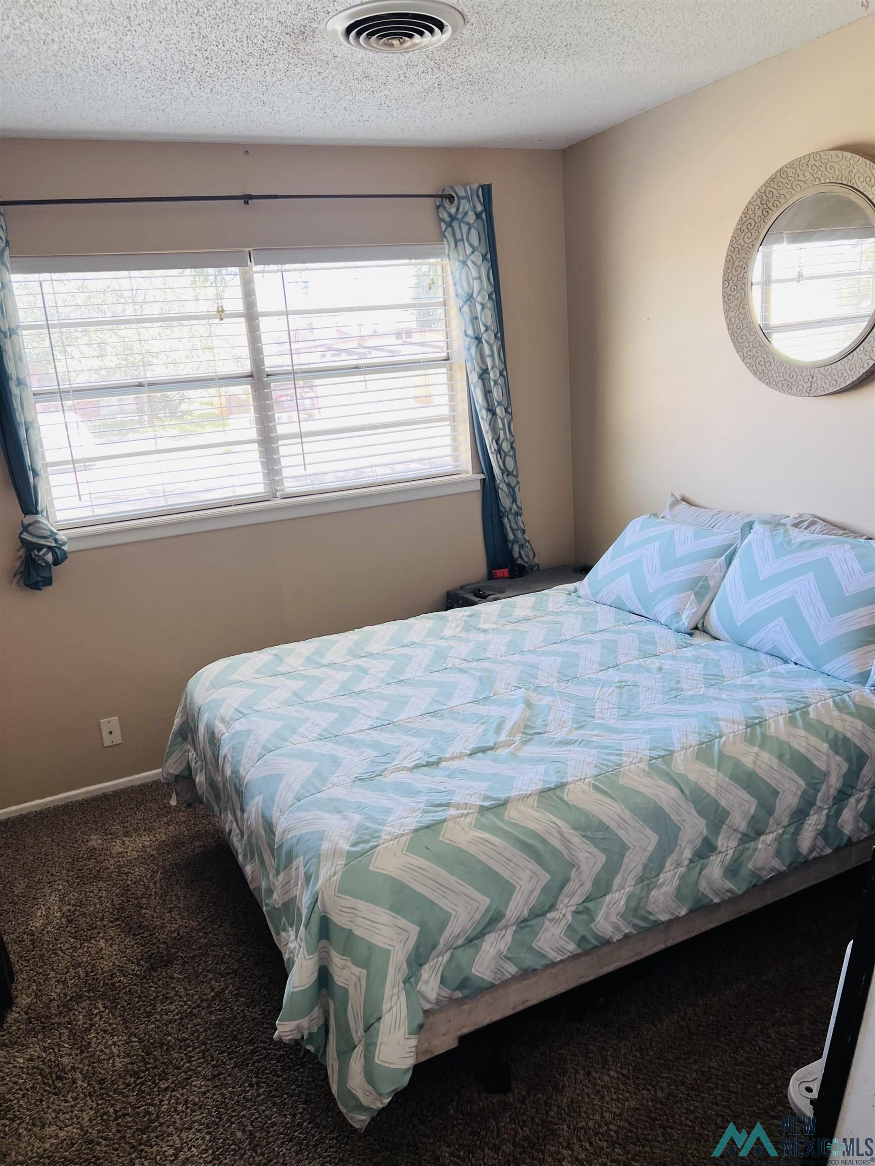 921 Fairmont Court