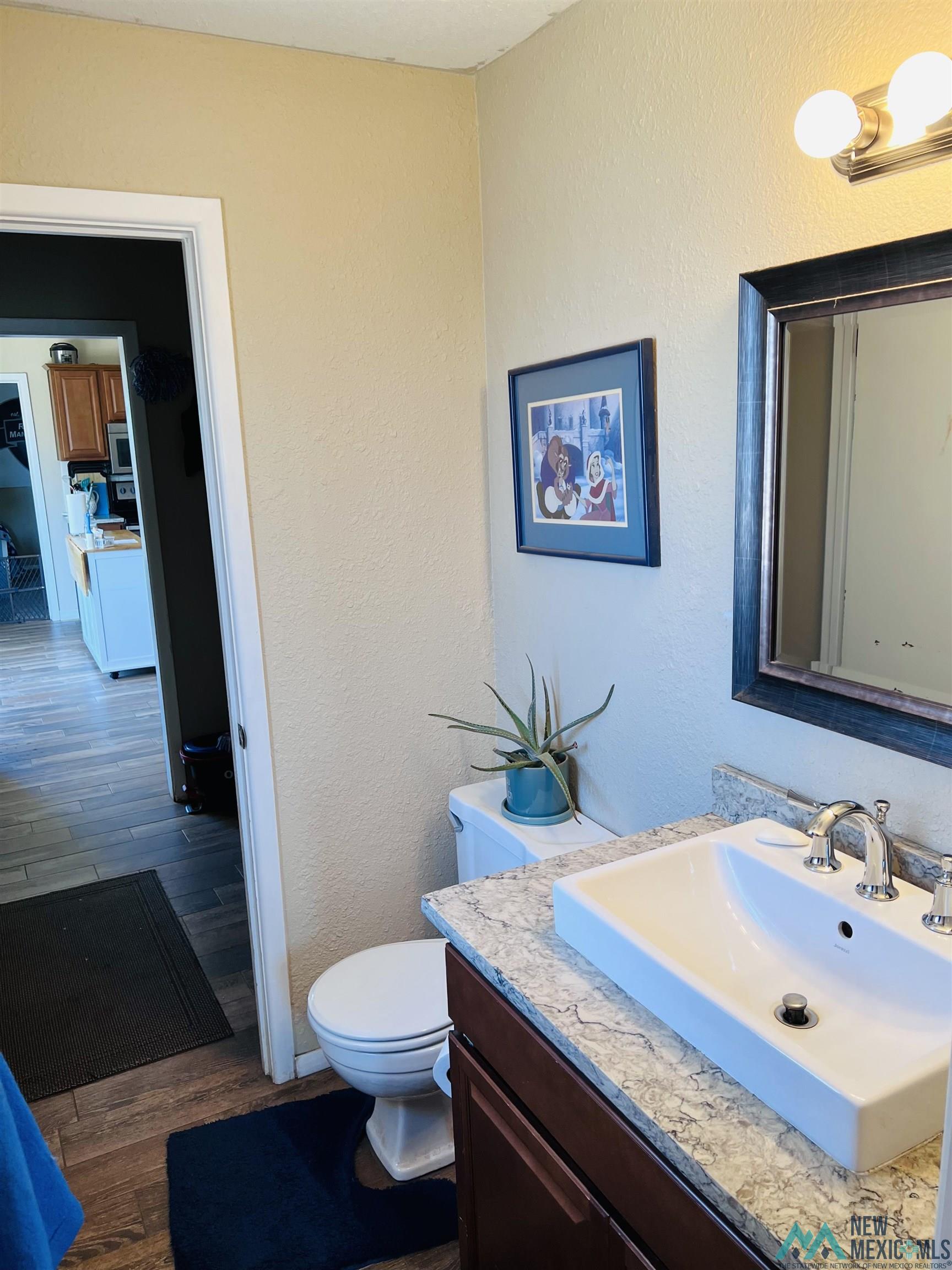 921 Fairmont Court