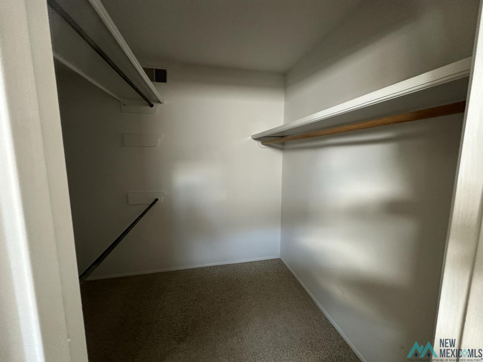 1100 Colonial Parkway