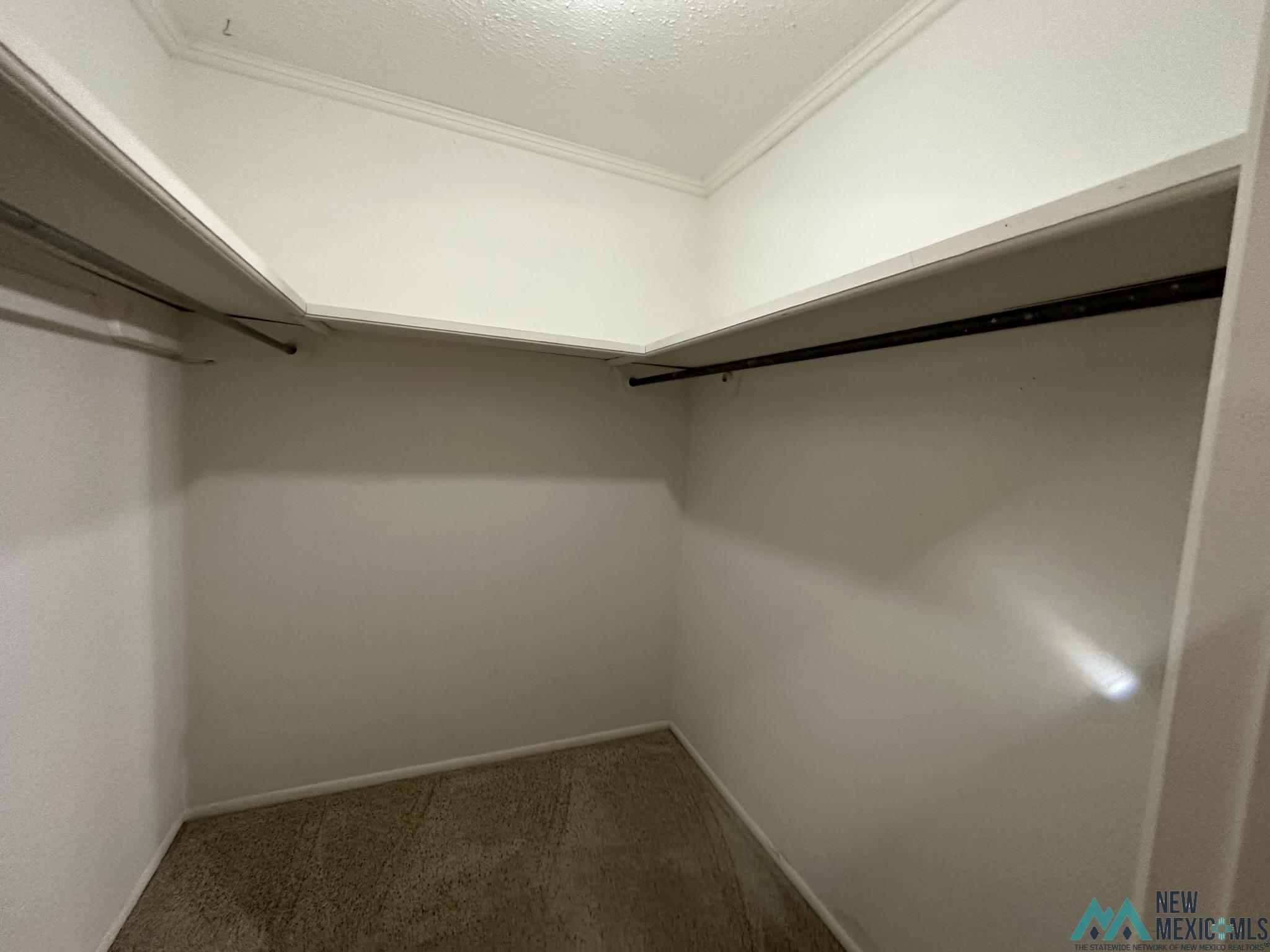 1100 Colonial Parkway