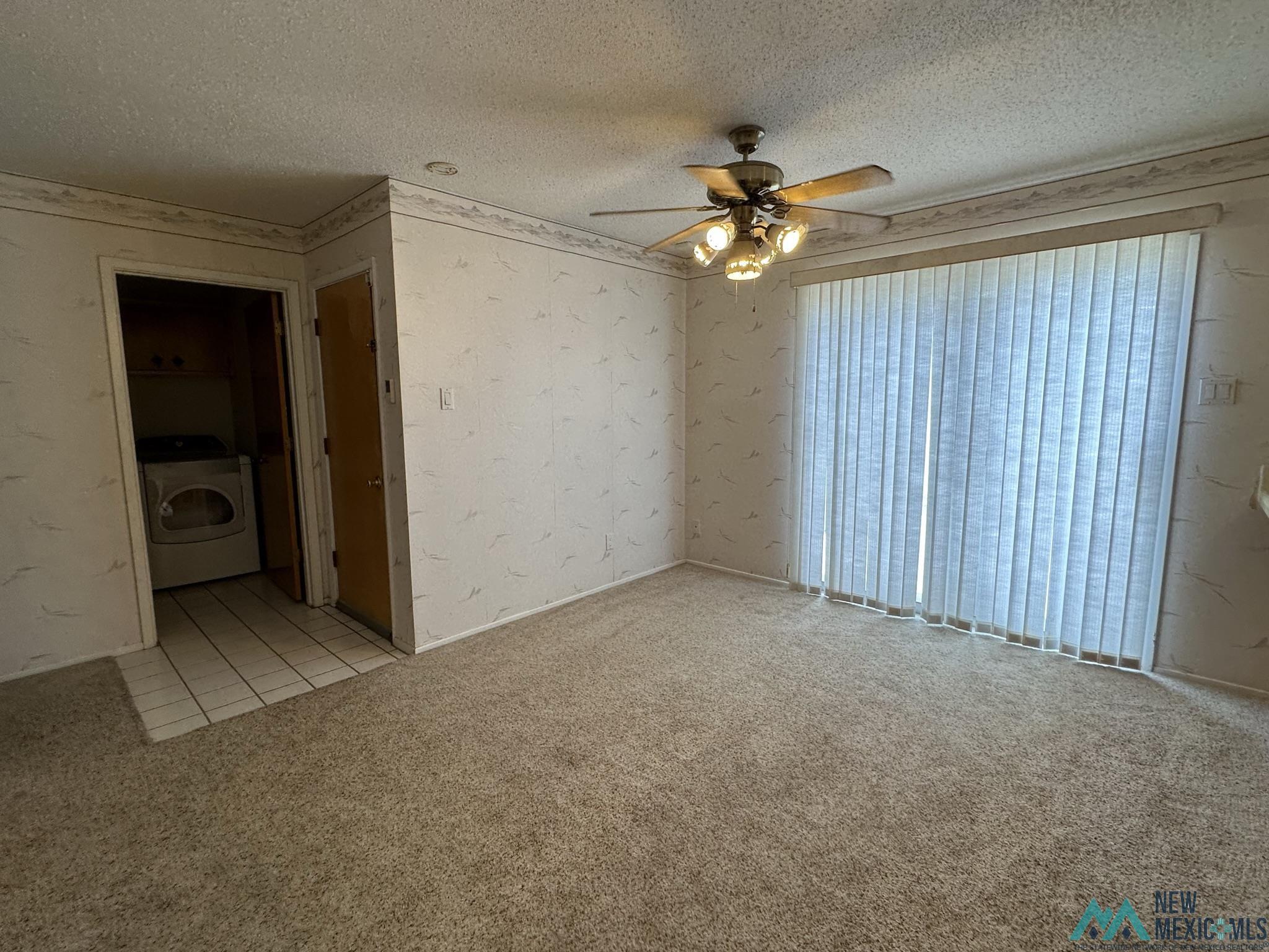 1100 Colonial Parkway