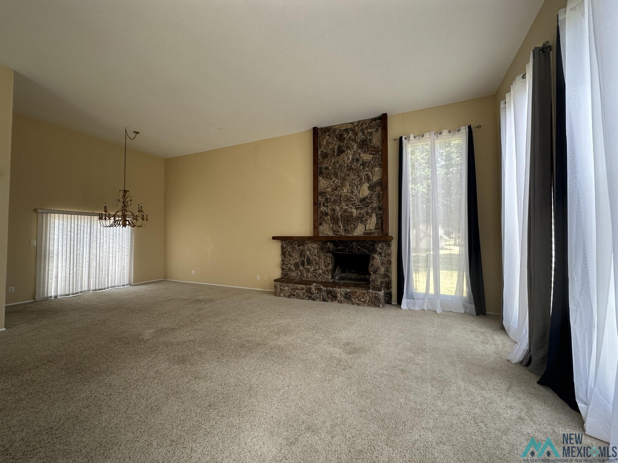 1100 Colonial Parkway