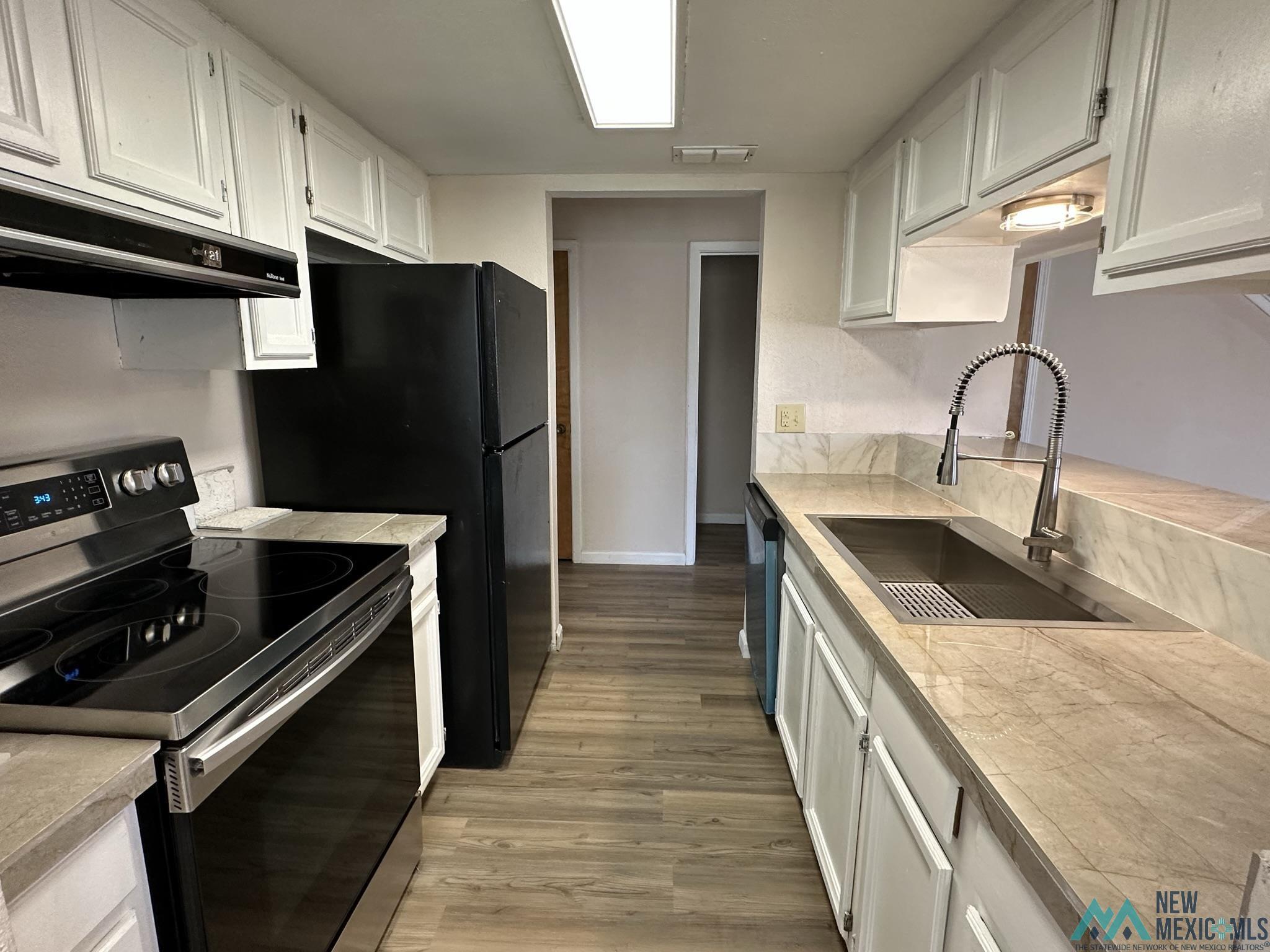 809 Laurelwood B Drive