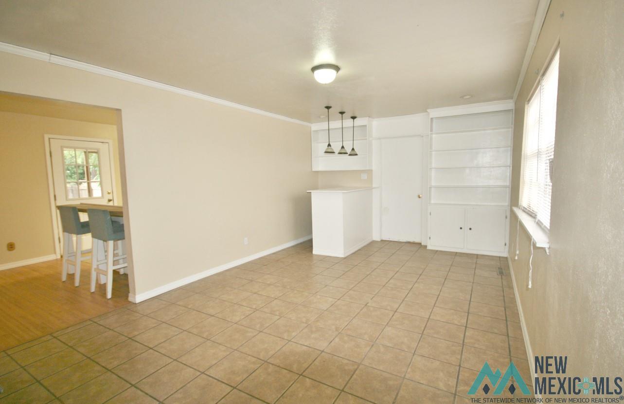2909 Hockenhull Drive