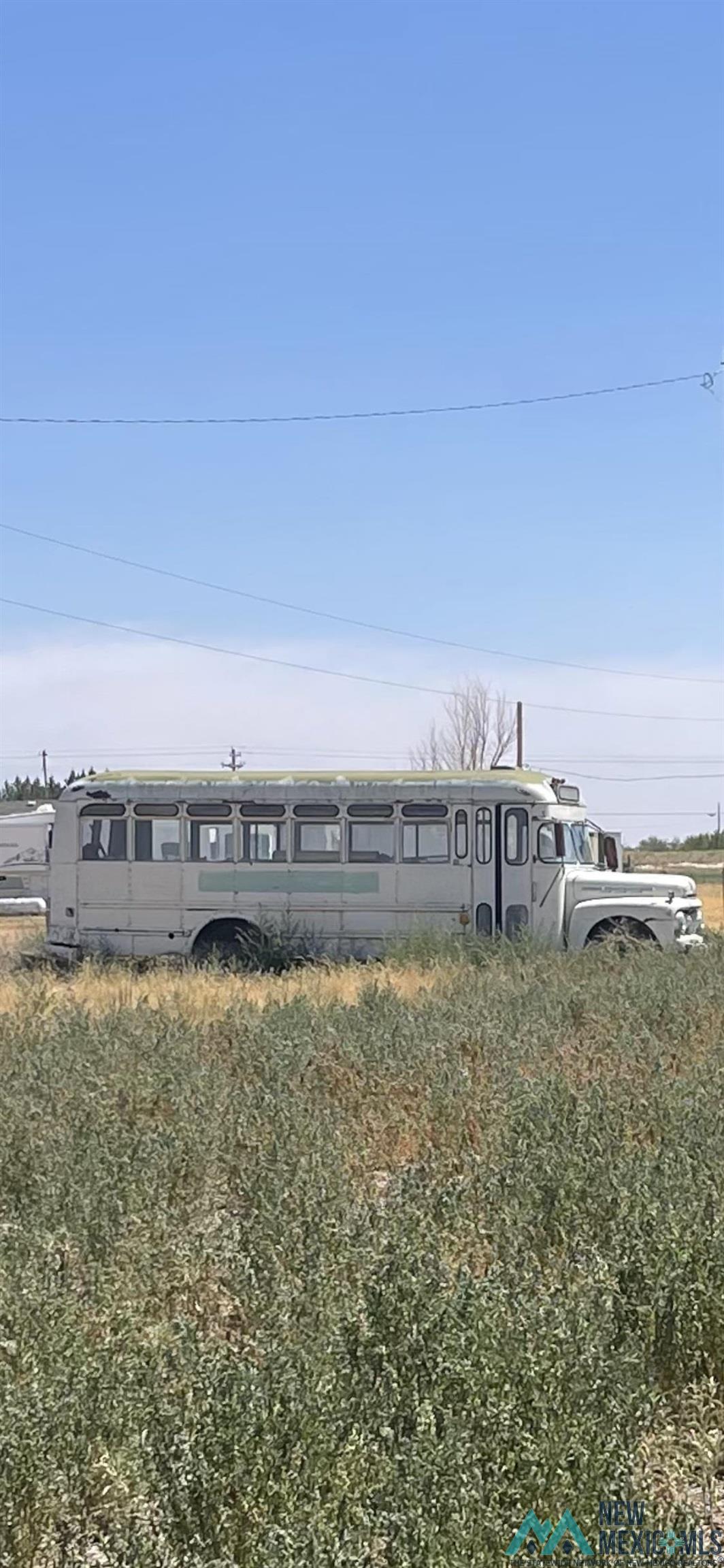 1964 S Roosevelt Road 7