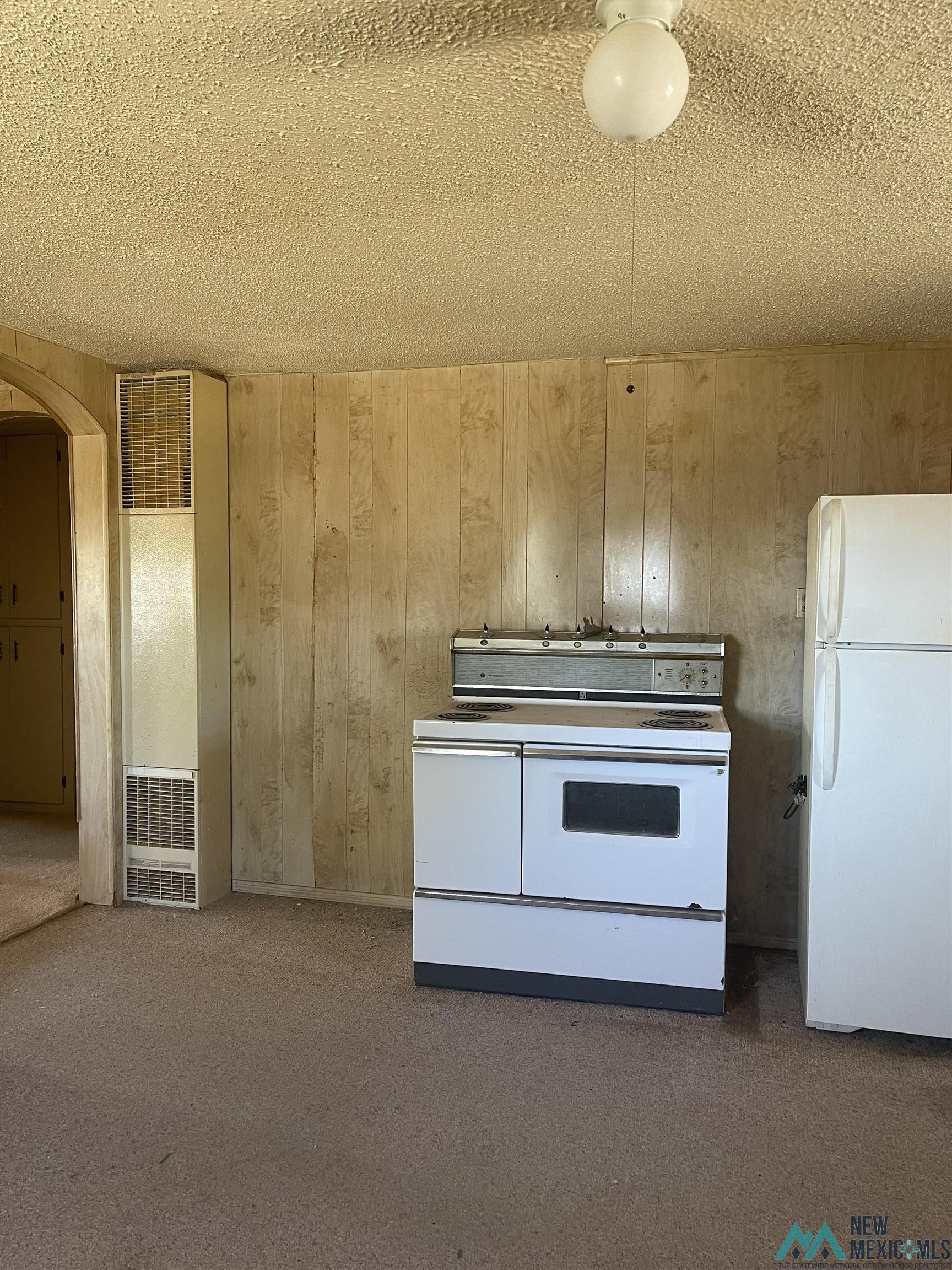 1964 S Roosevelt Road 7