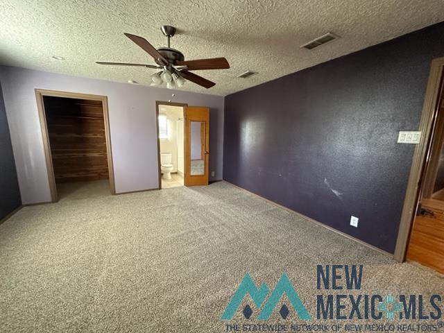 129 E Manana Boulevard