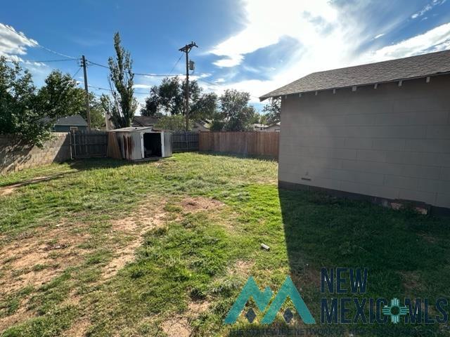 129 E Manana Boulevard