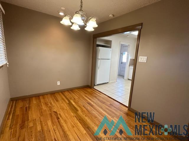 129 E Manana Boulevard
