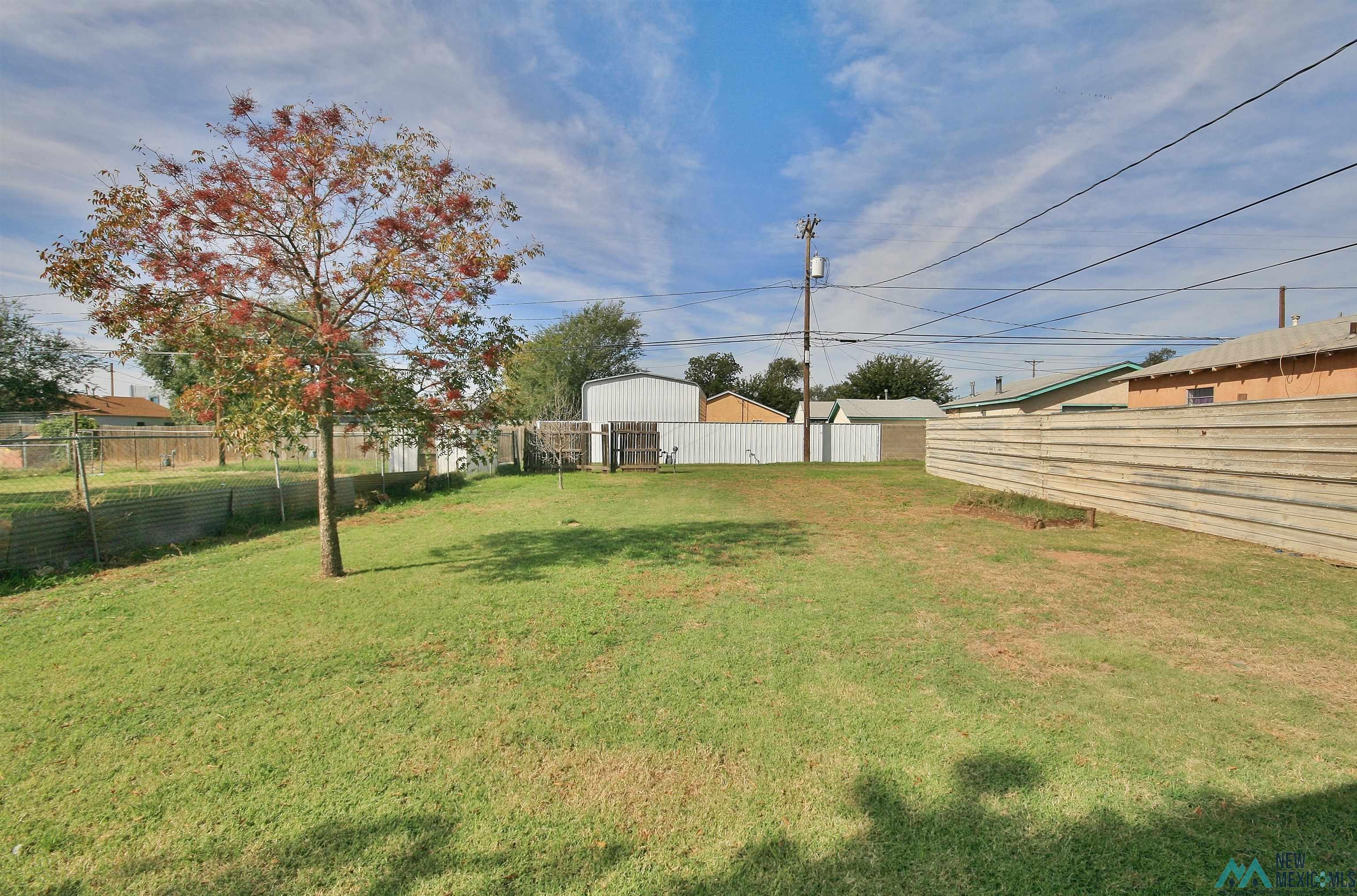 1112 Maple Street