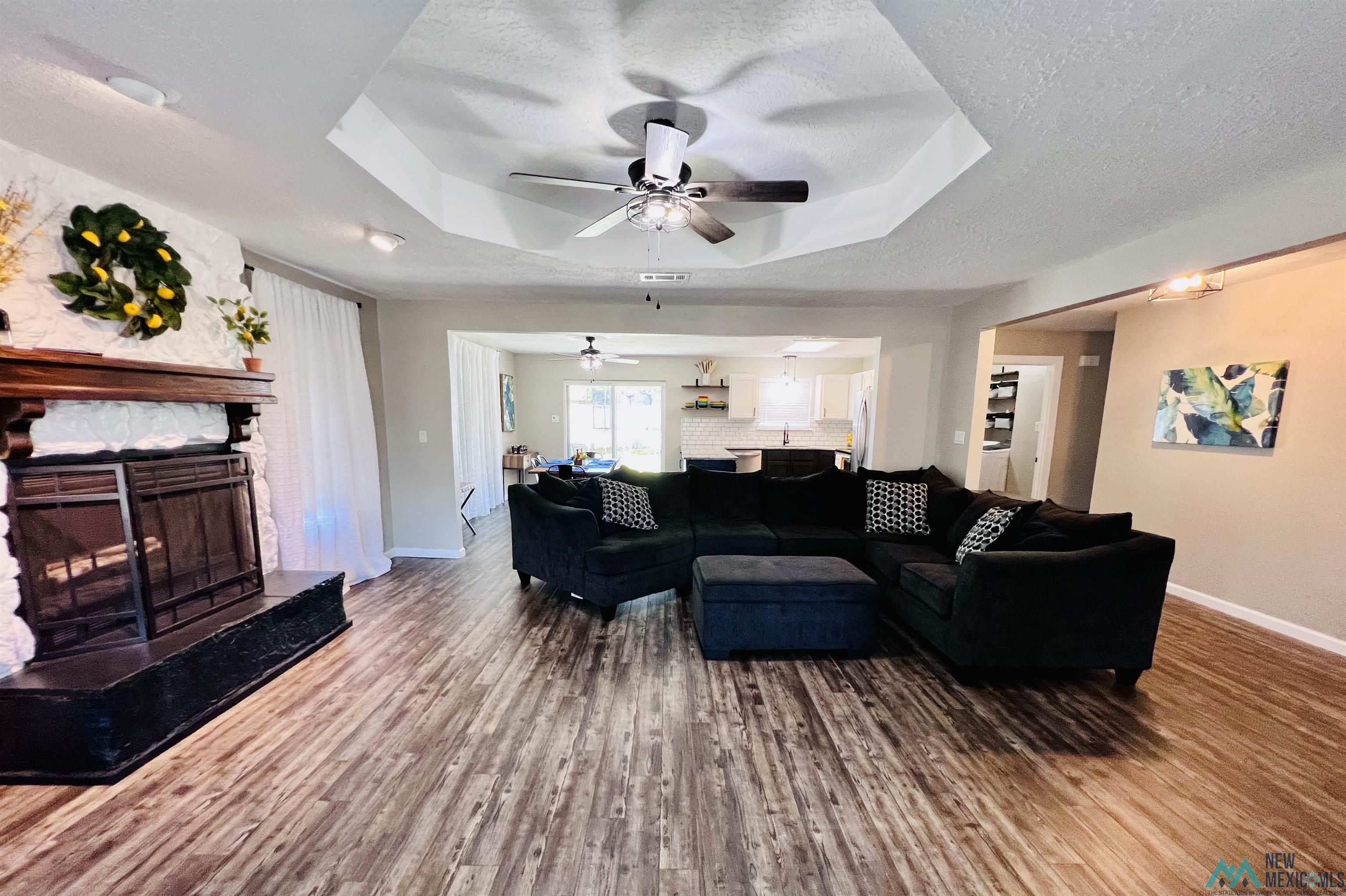 3912 Don January