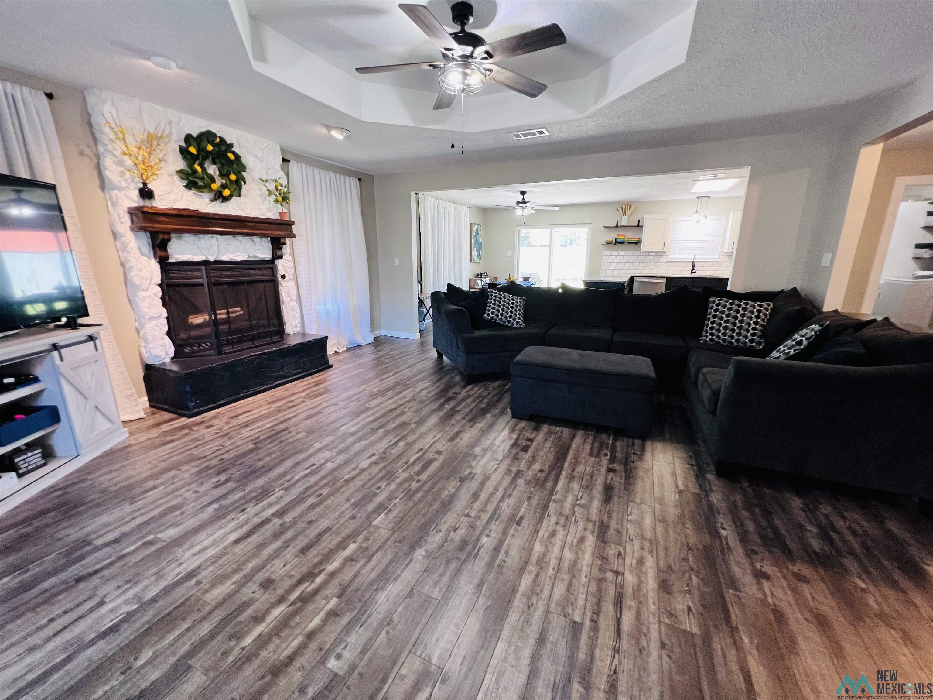 3912 Don January