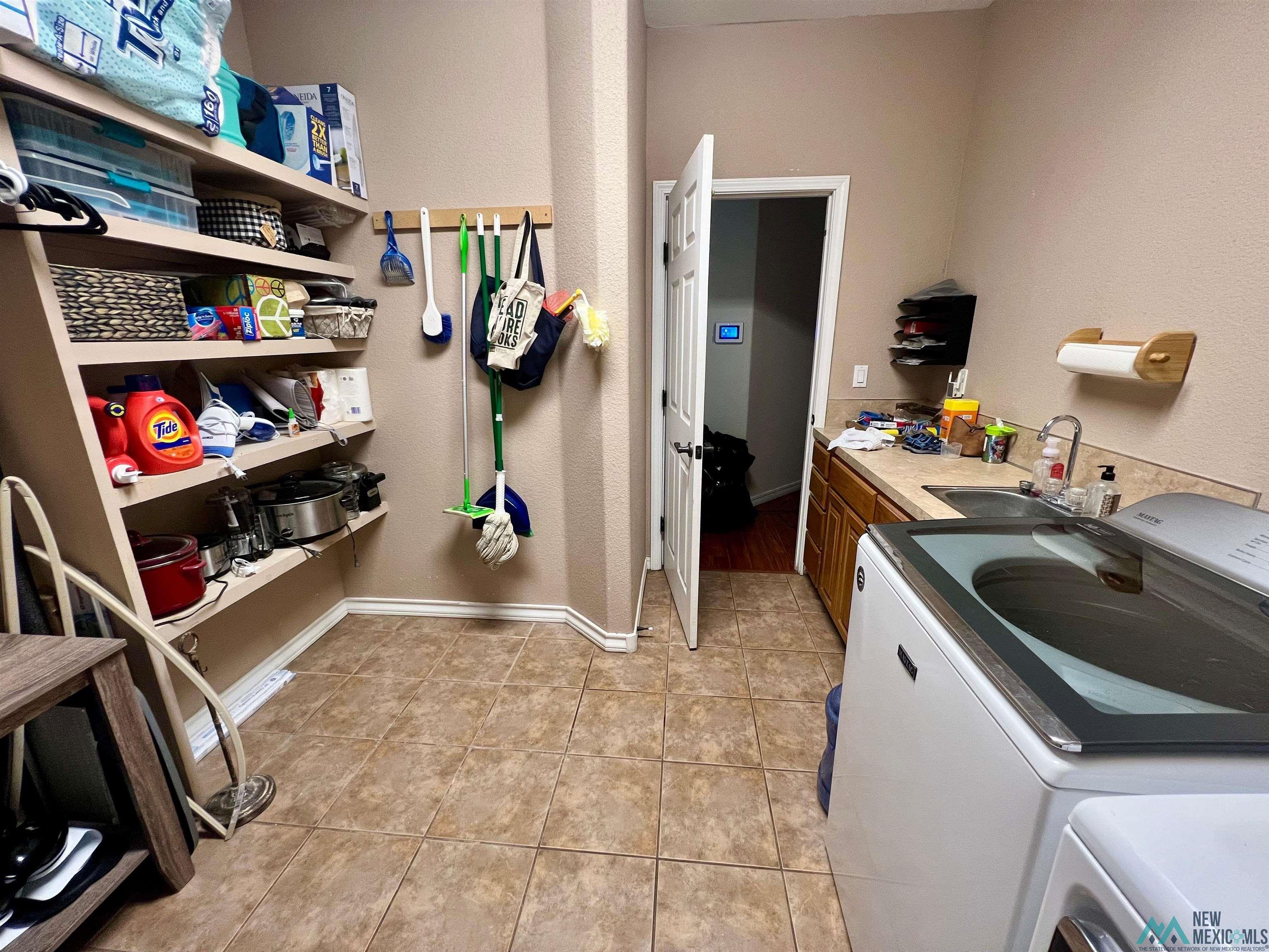 2117 Hali Lane