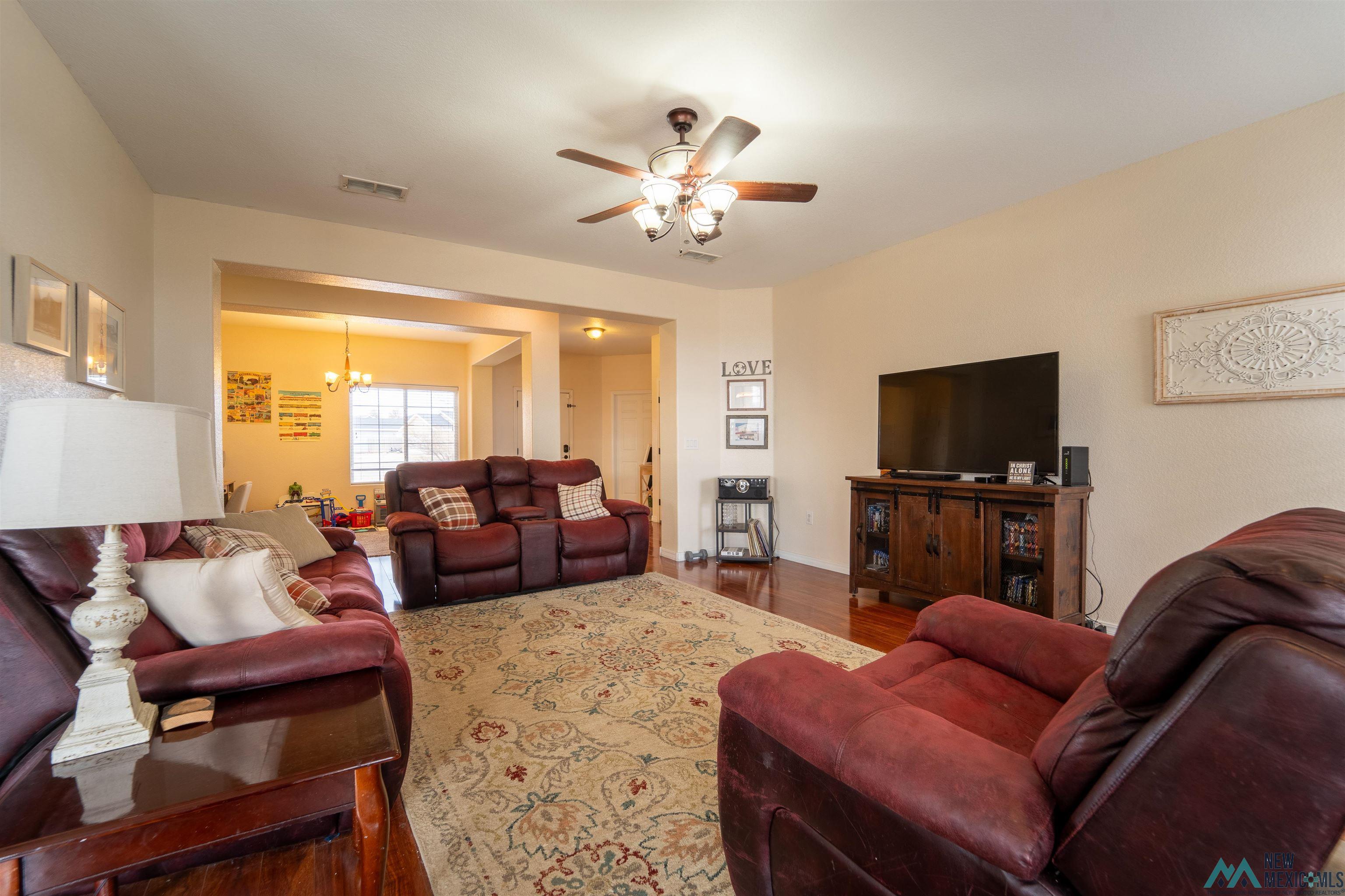 2117 Hali Lane