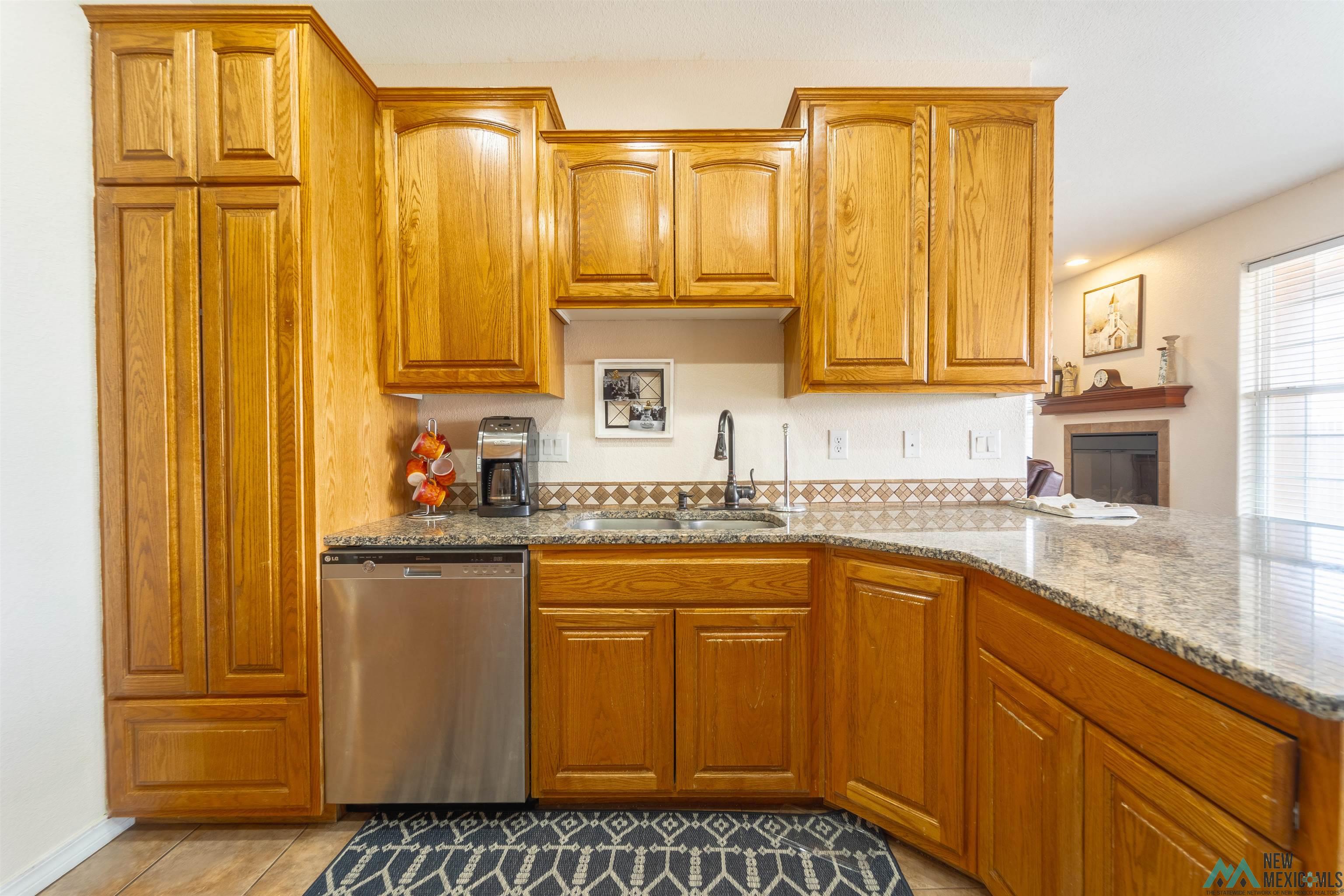2117 Hali Lane