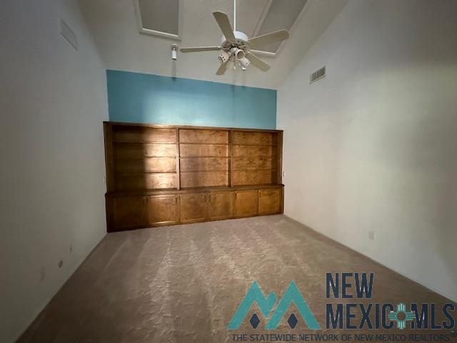 1505 Colonial Parkway
