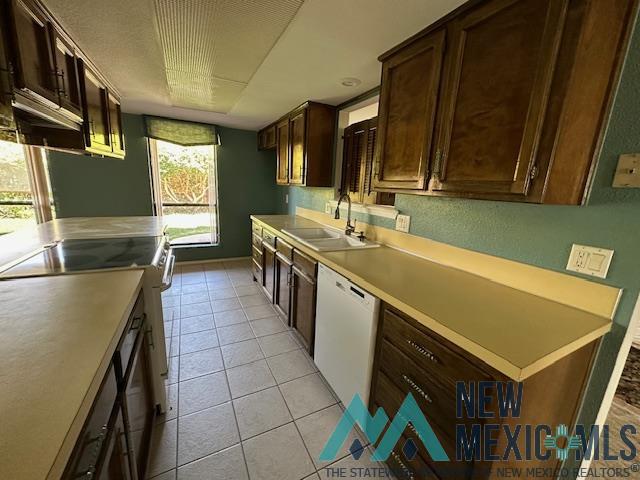 1505 Colonial Parkway