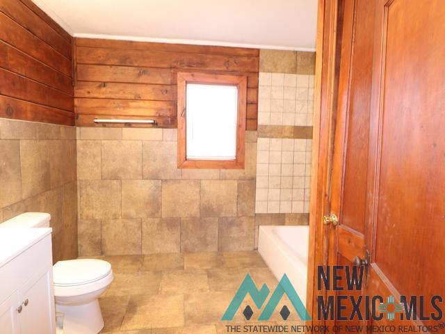 703-705 Sheldon Street