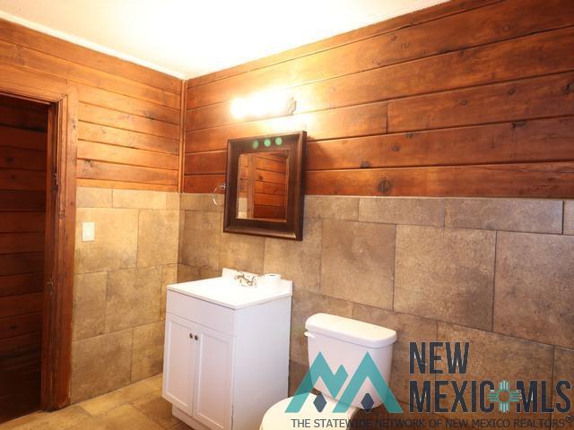 703-705 Sheldon Street