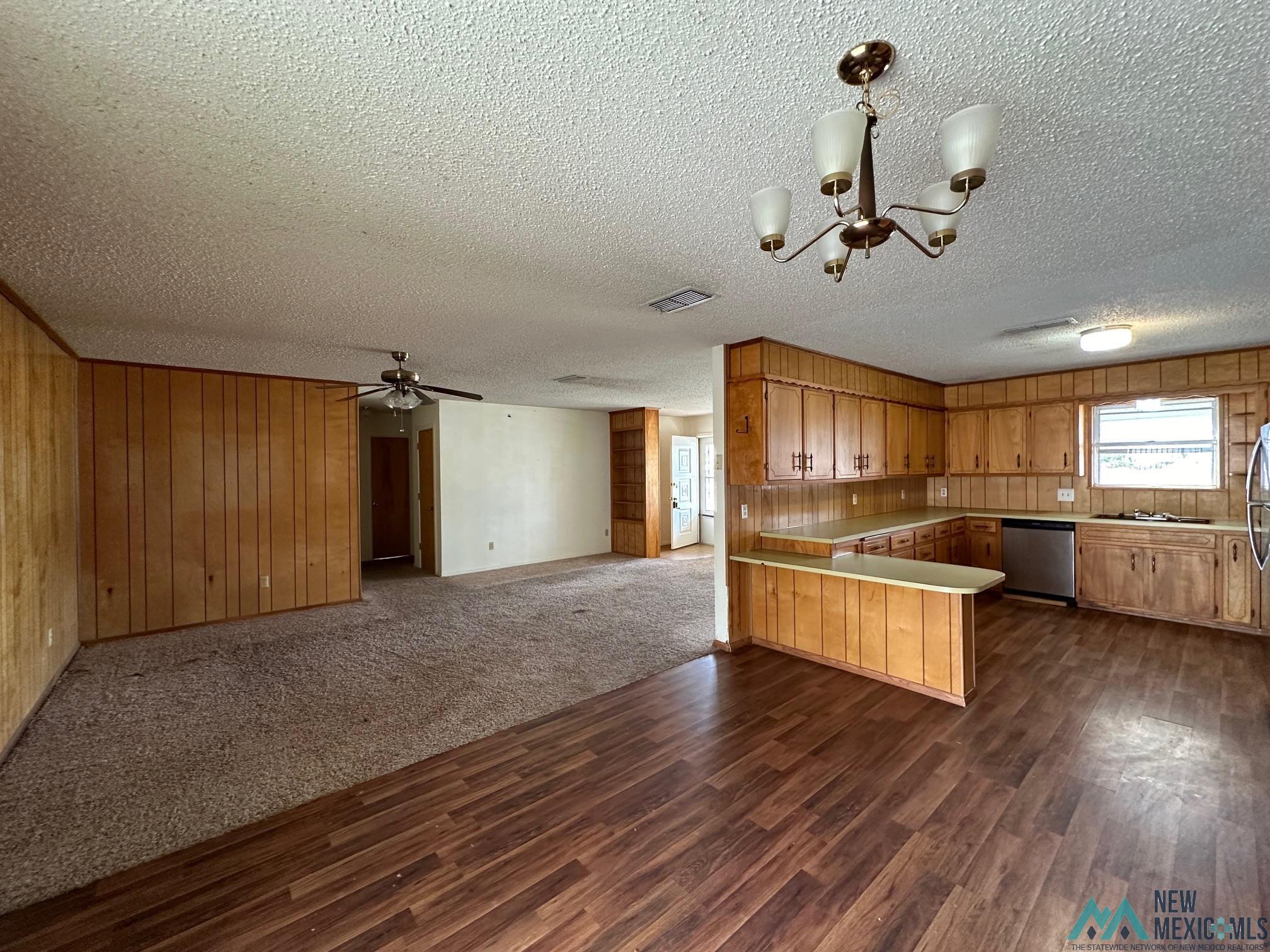 1316 S Avenue A Avenue