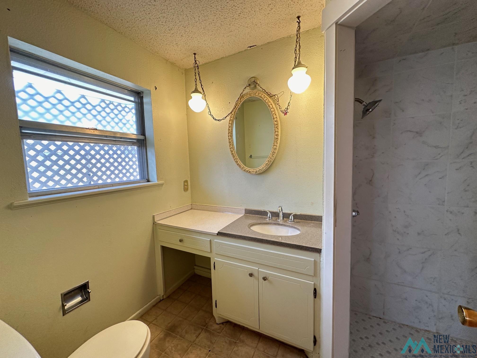 1316 S Avenue A Avenue