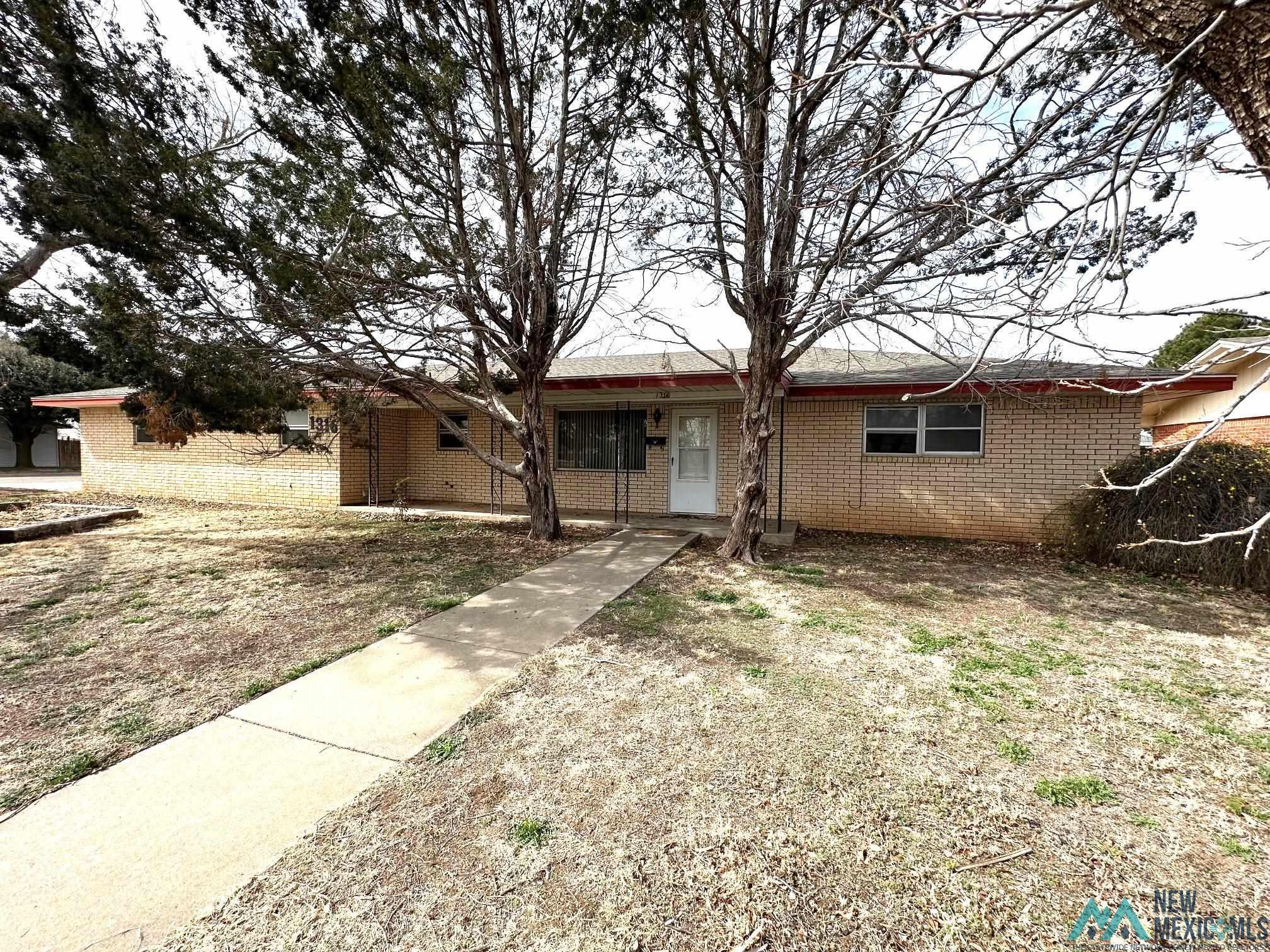 1316 S Avenue A Avenue