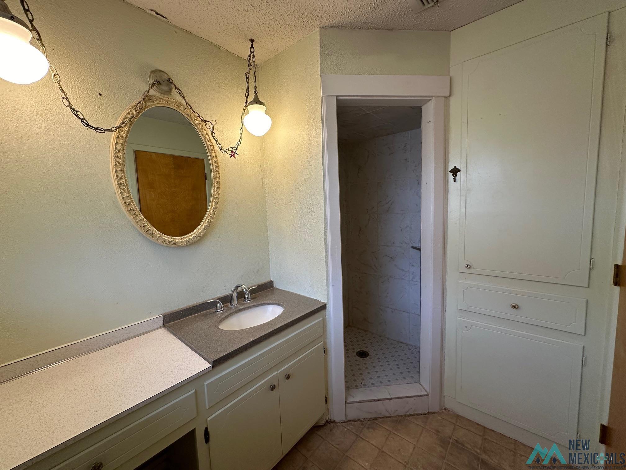 1316 S Avenue A Avenue