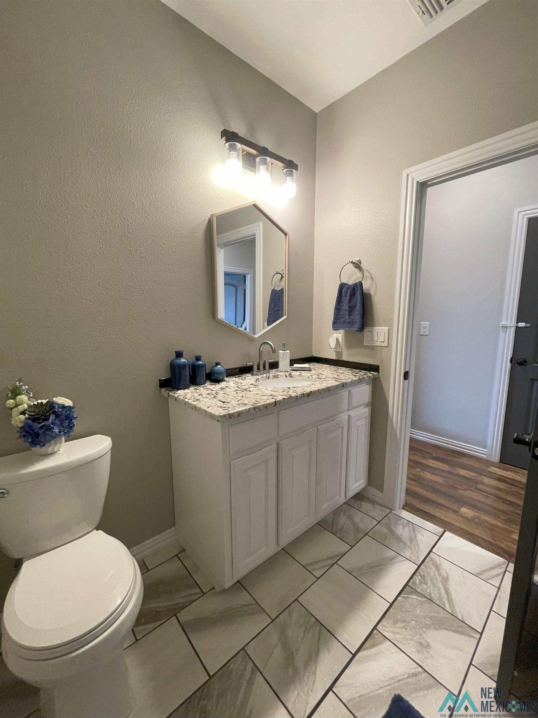 3304 Northglen Drive