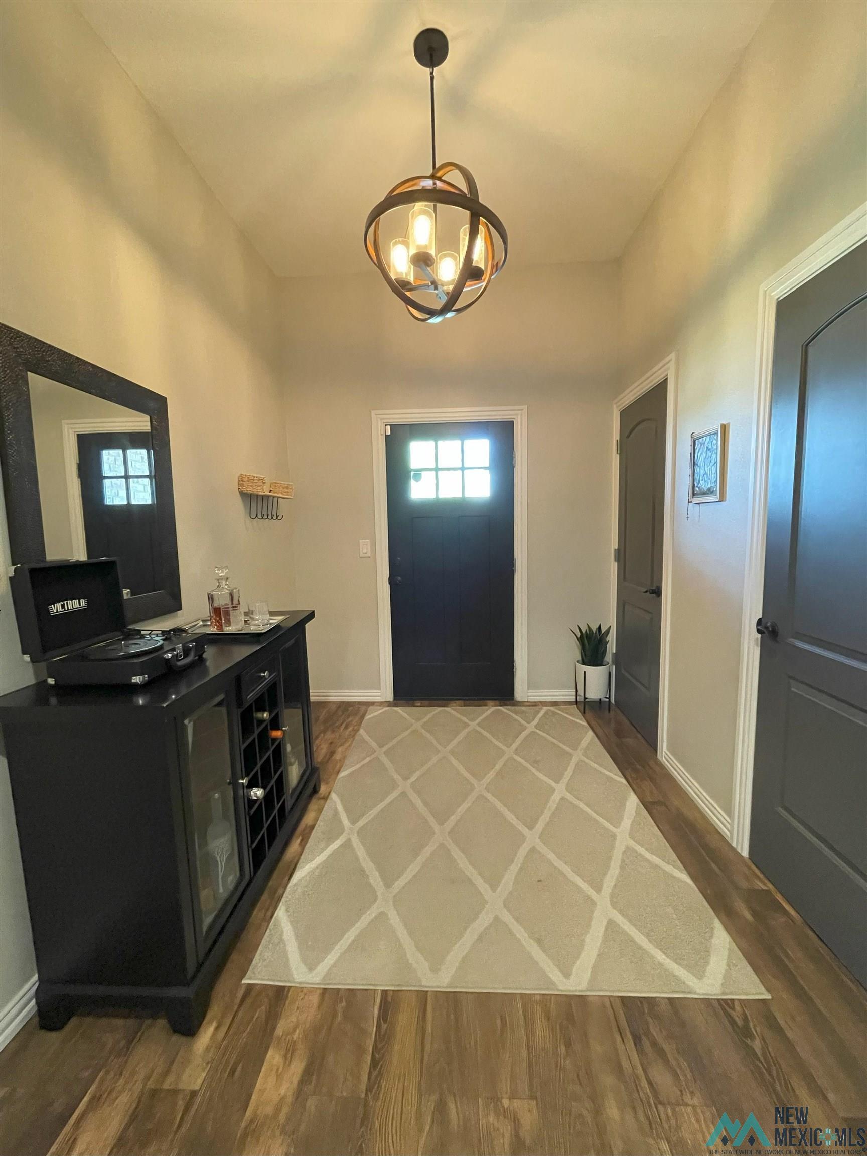 3304 Northglen Drive
