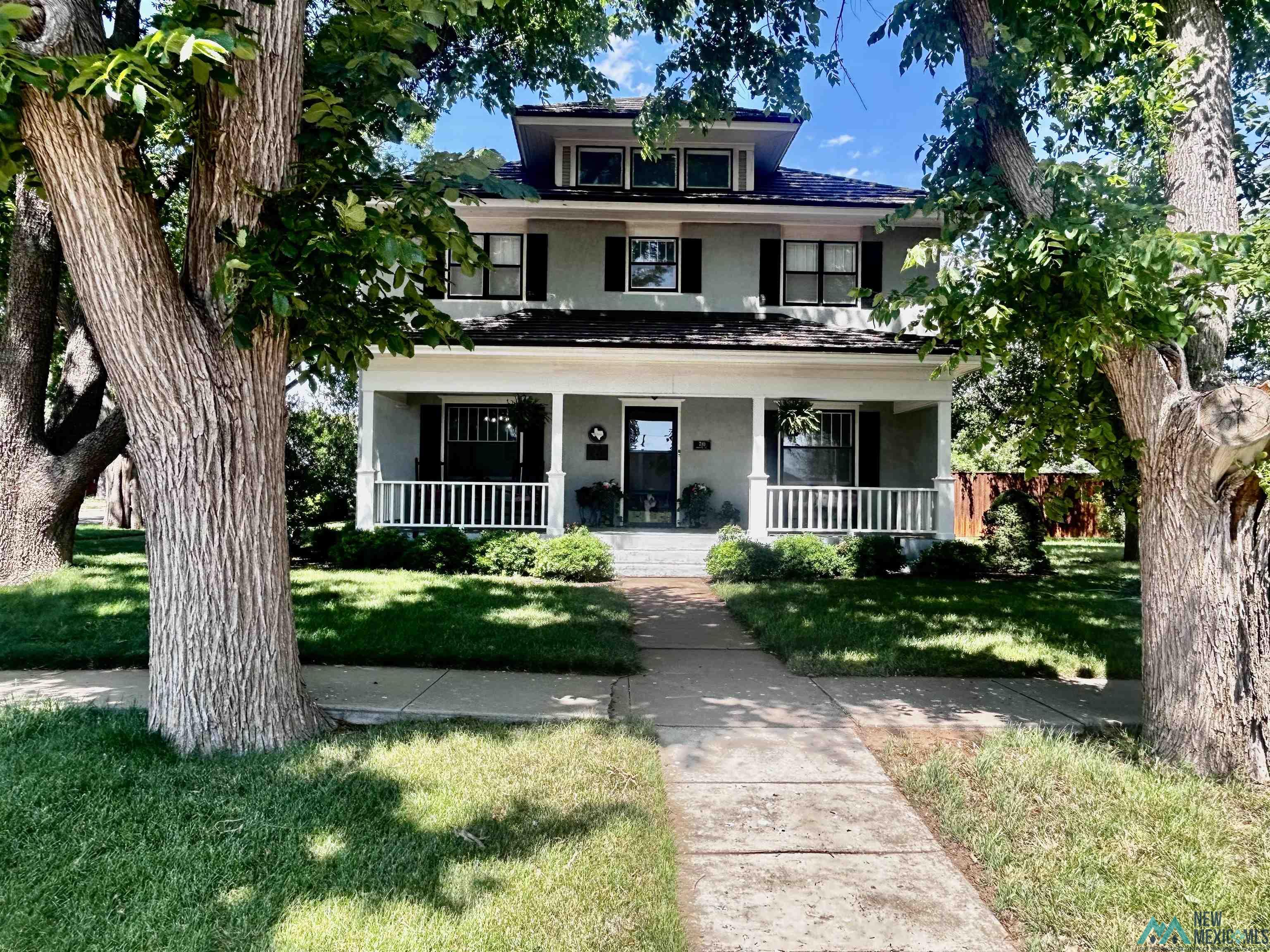710 4th Street