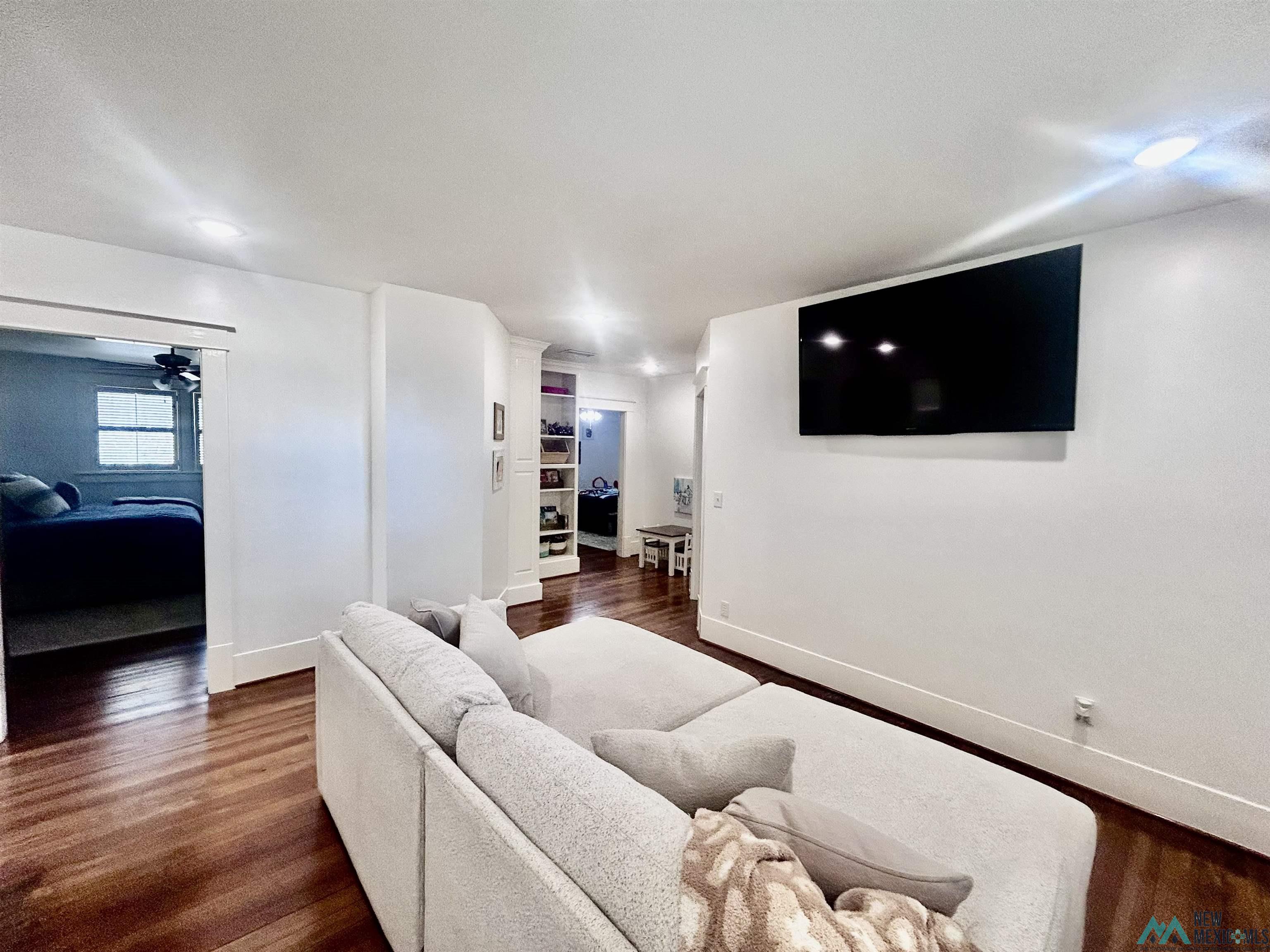710 4th Street