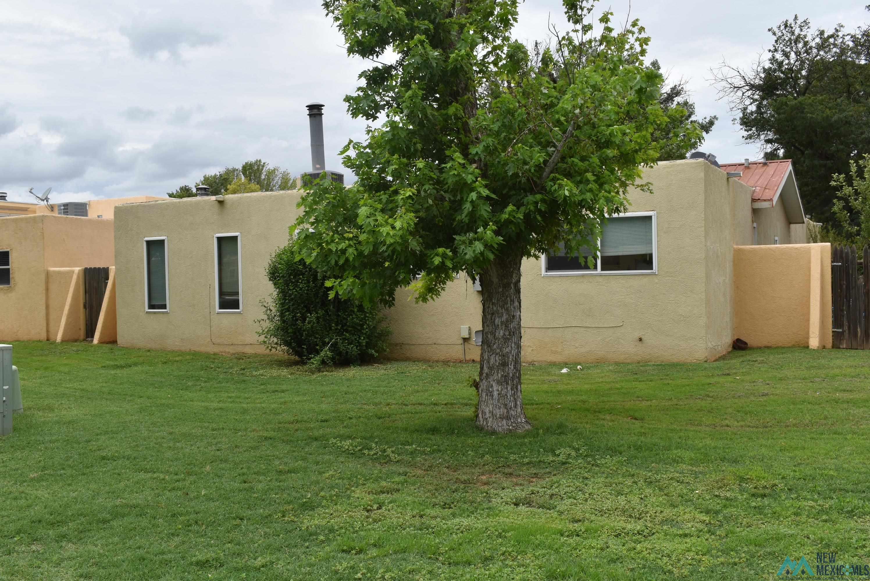 27 Paseo Village