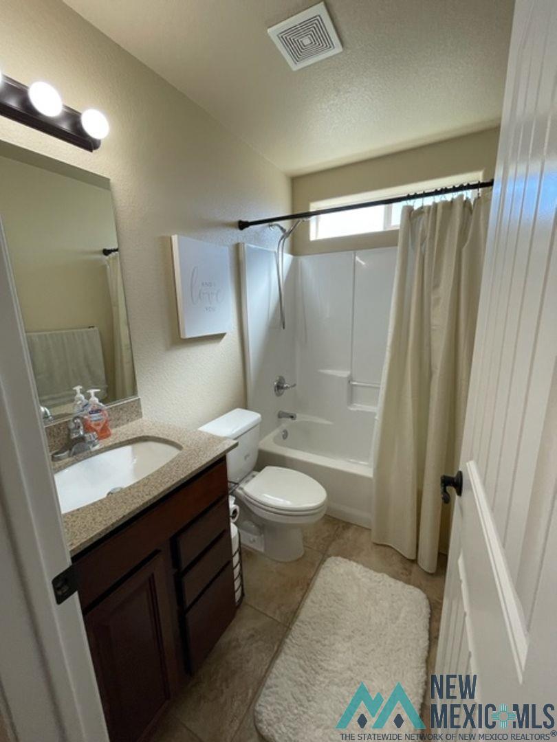 1720 College Park Drive