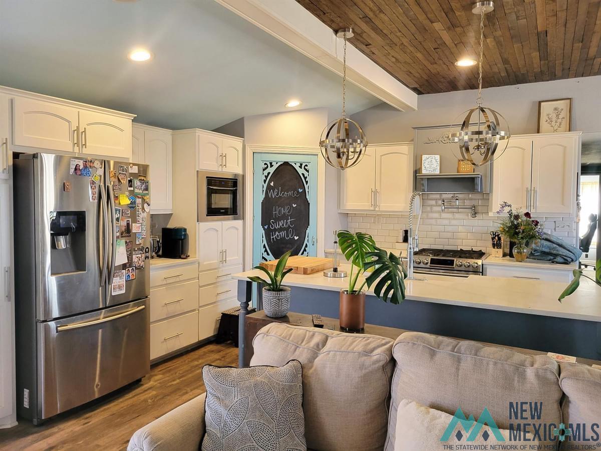 470 S Roosevelt Road X