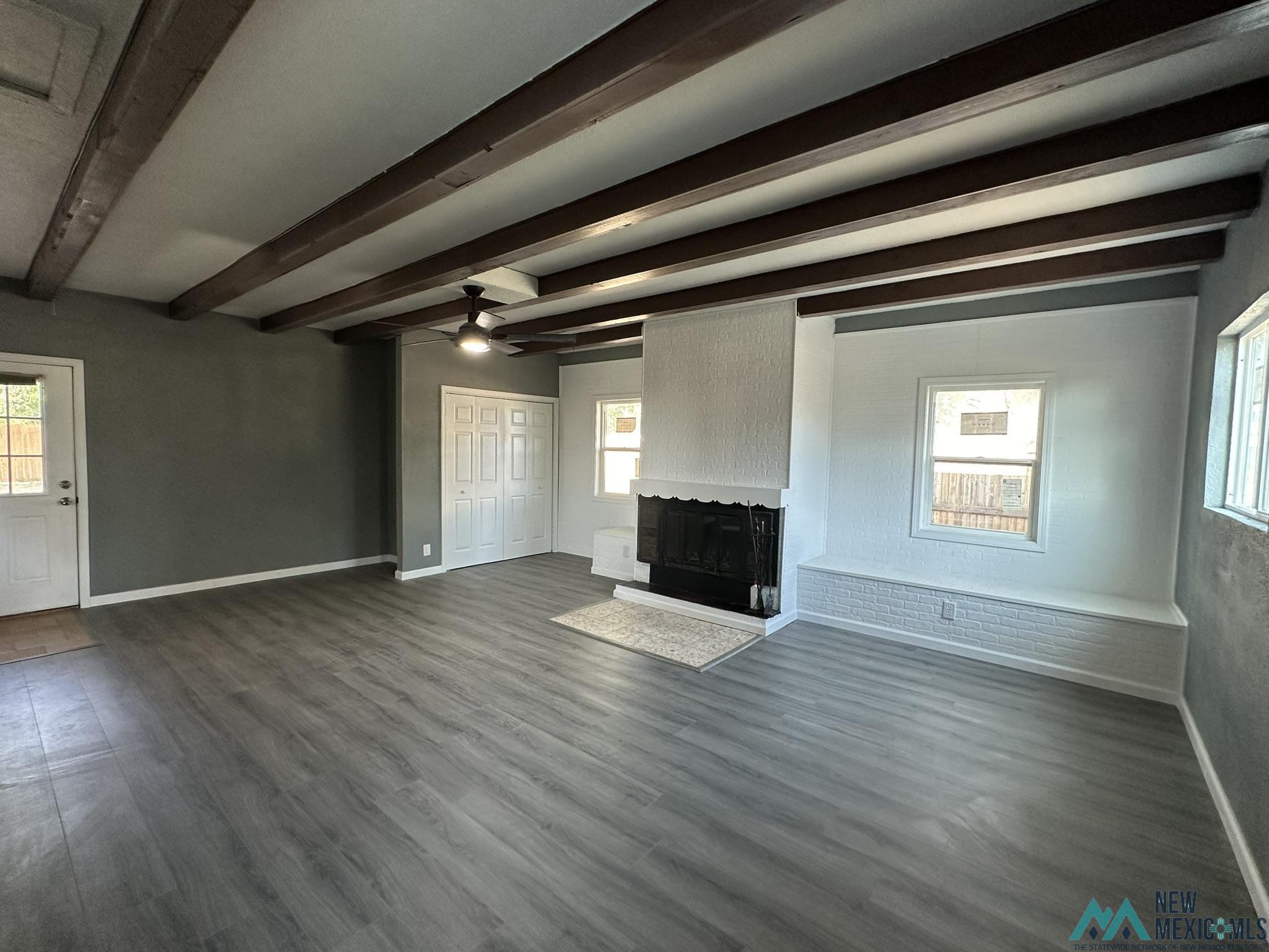 612 Prairieview Drive
