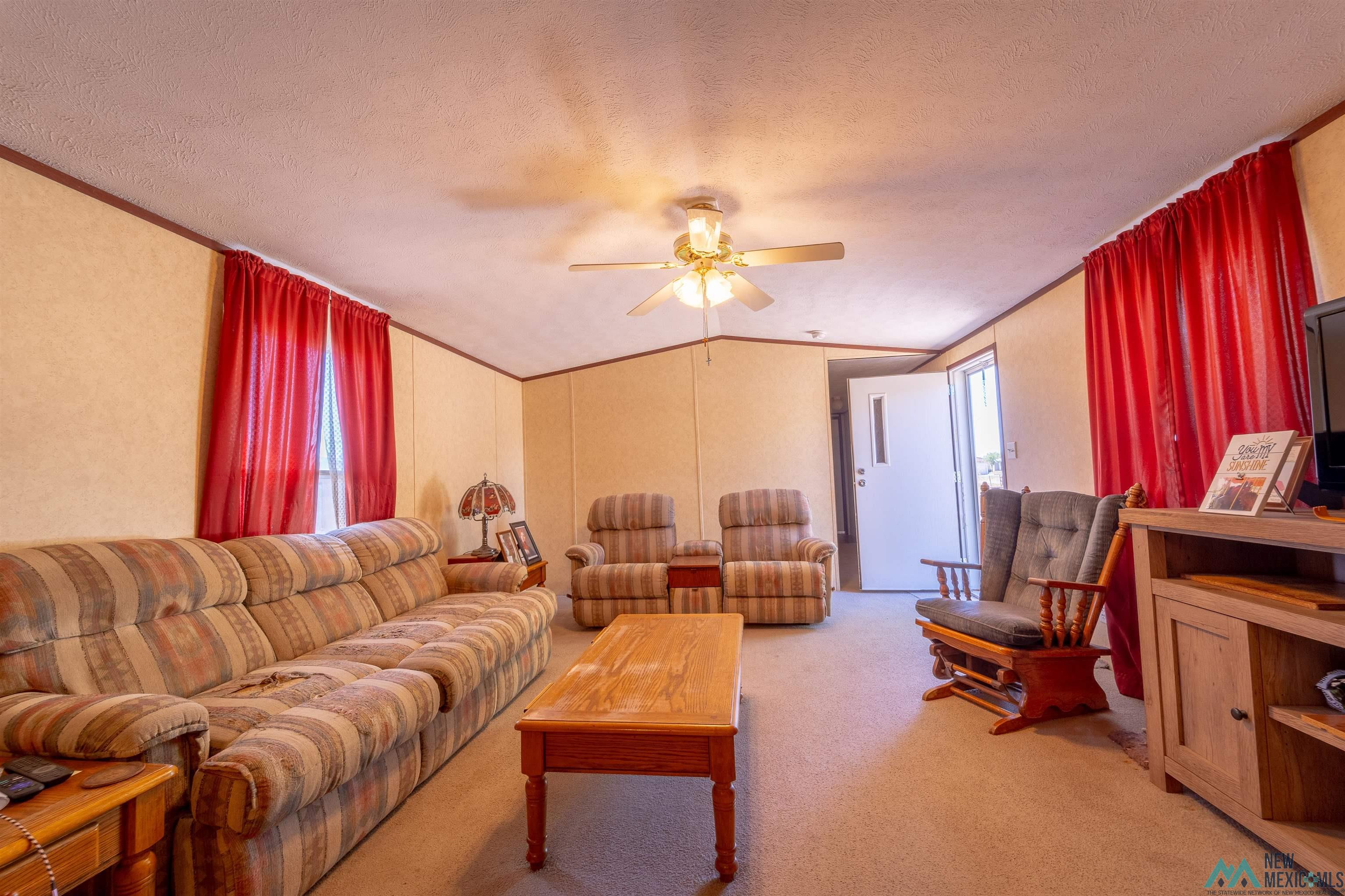 63 Saddle Road